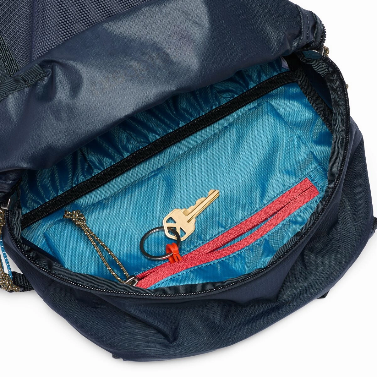 Cotopaxi Elqui 18L Backpack - Carbon