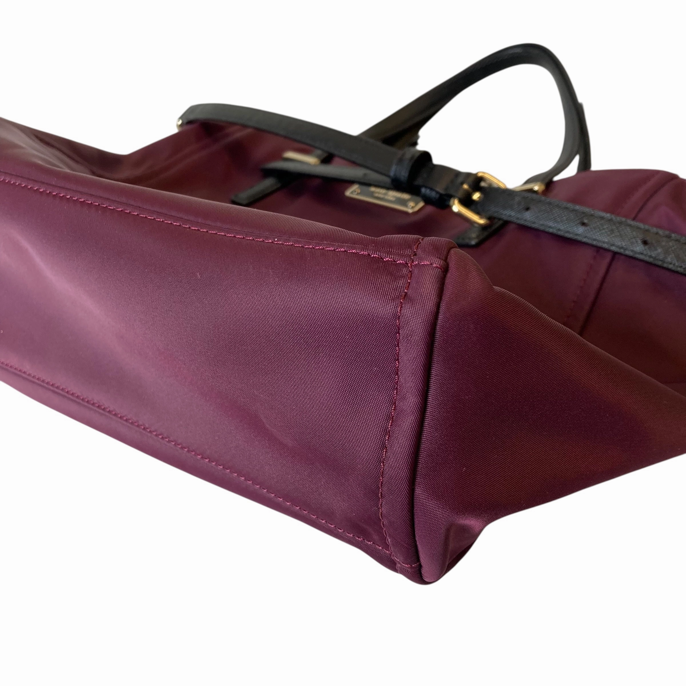 Crossbody Designer By Kate Spade In Maroon, Size:Medium