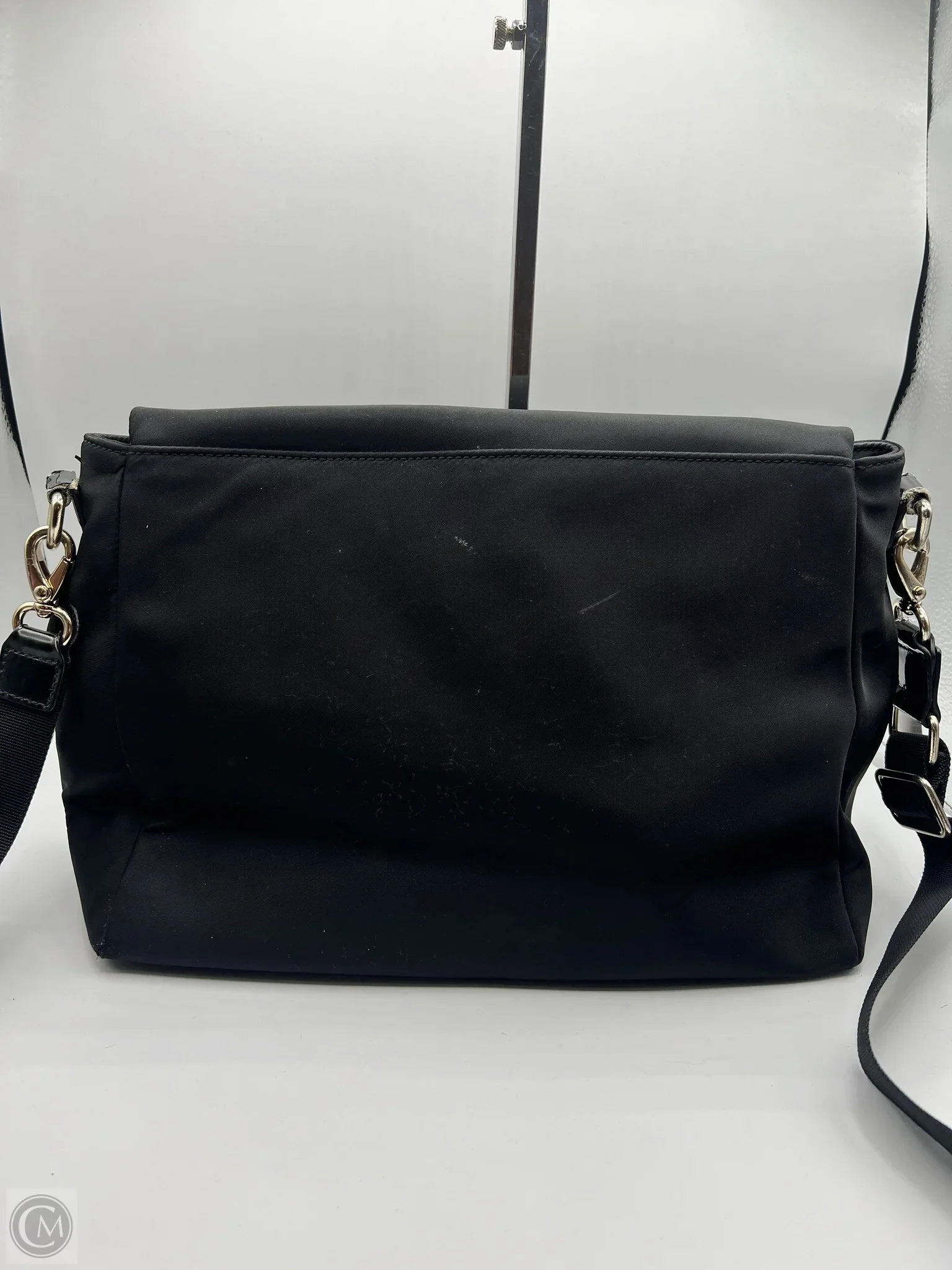 Crossbody Designer By Kate Spade, Size: Large