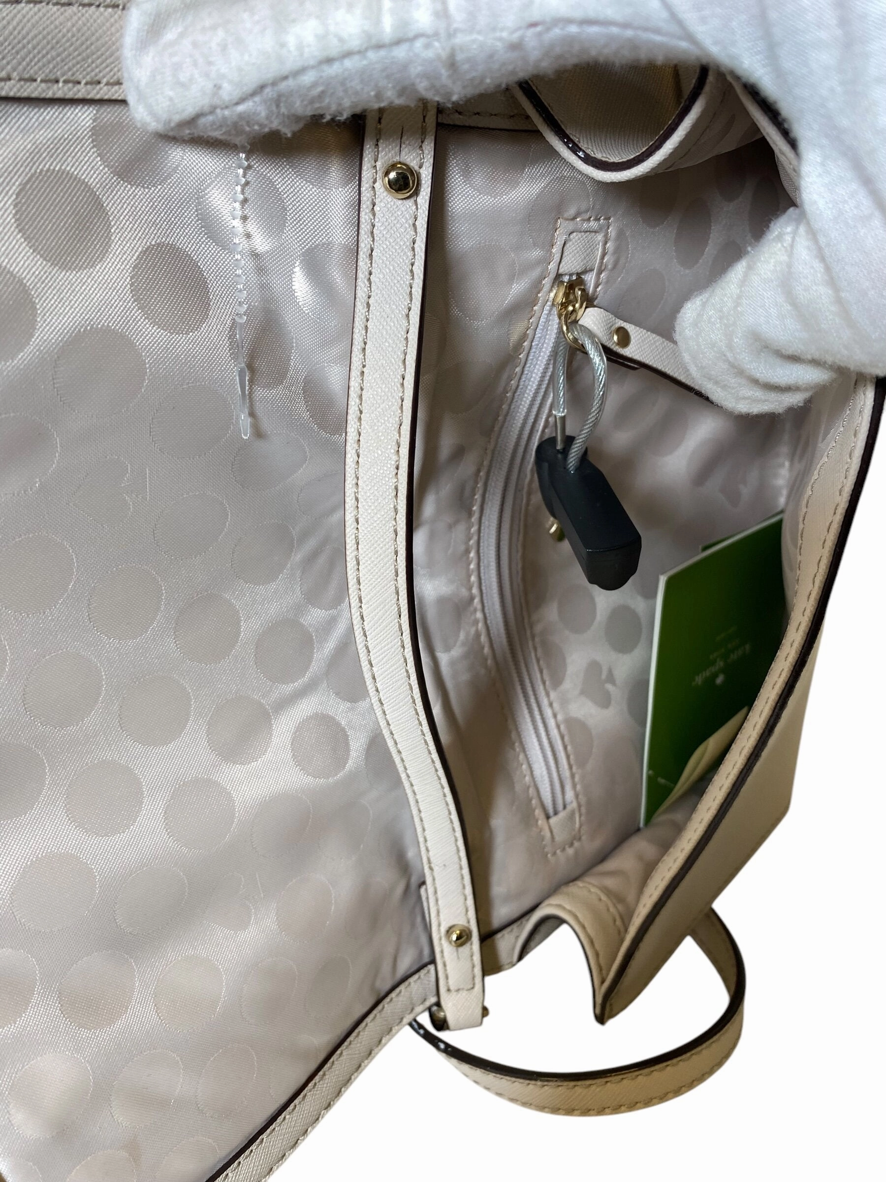 Crossbody Designer By Kate Spade  Size: Medium