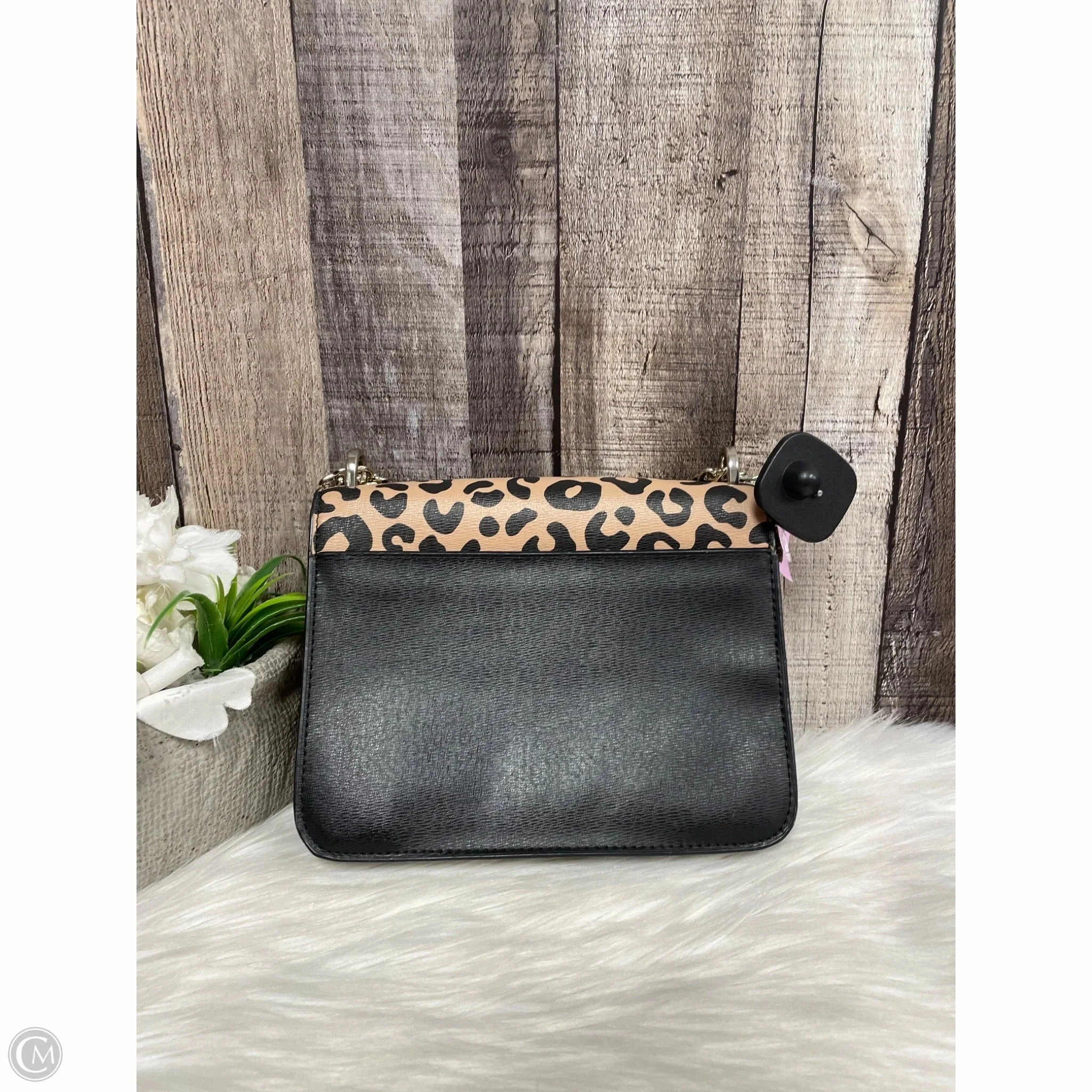 Crossbody Designer By Kate Spade, Size: Medium