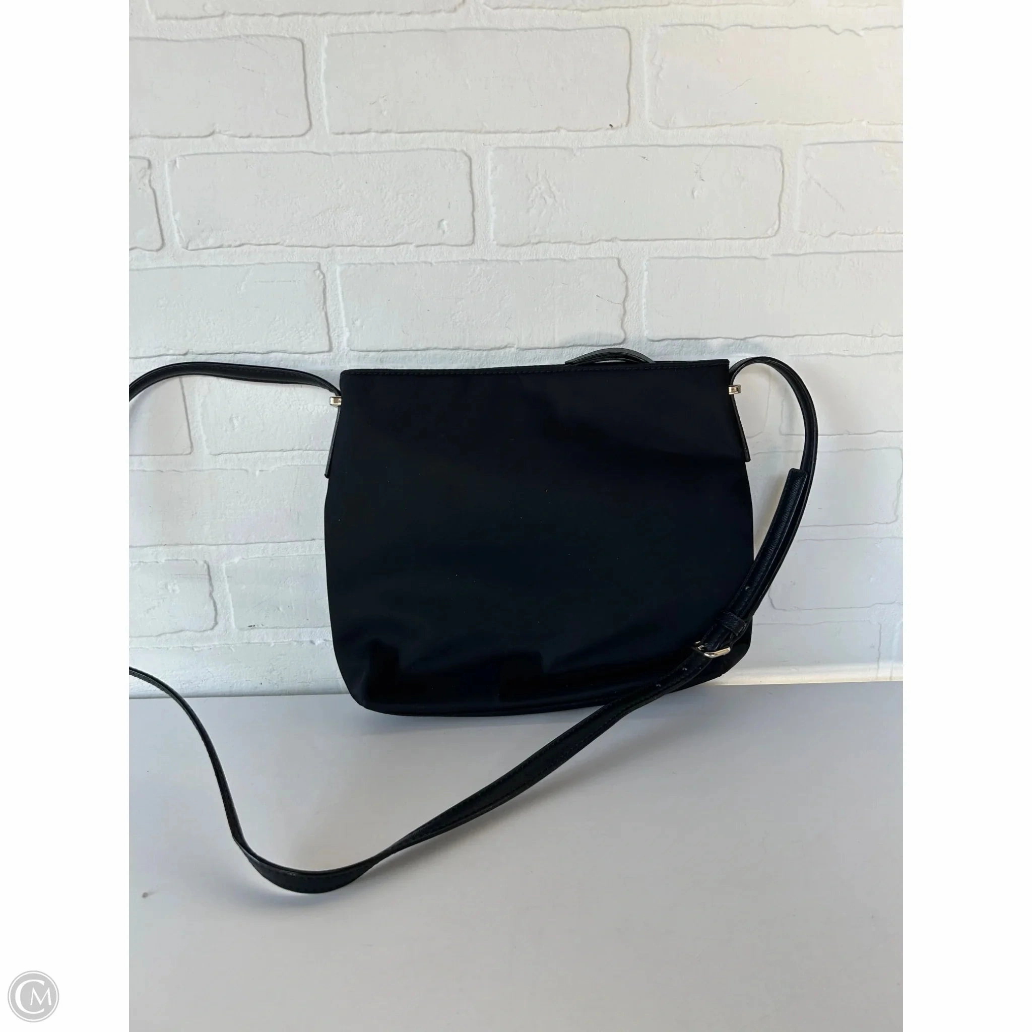 Crossbody Designer By Kate Spade, Size: Medium