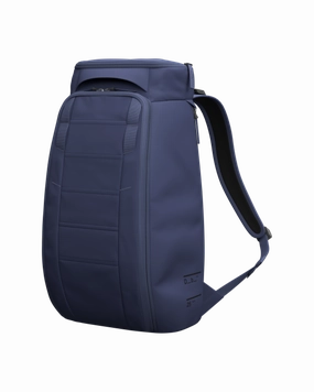 D_b_ Hugger Backpack 25L