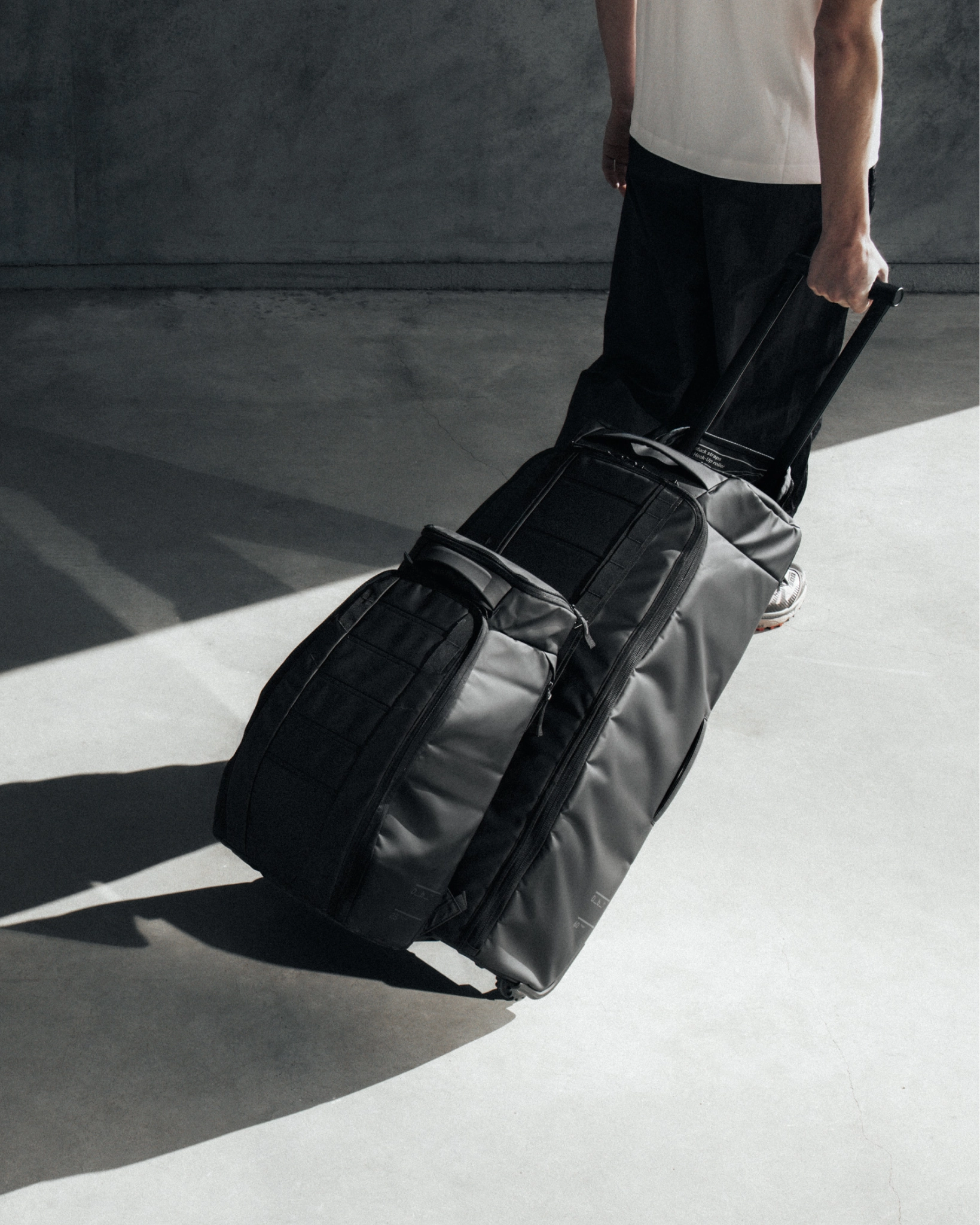 D_b_ Hugger Backpack 25L