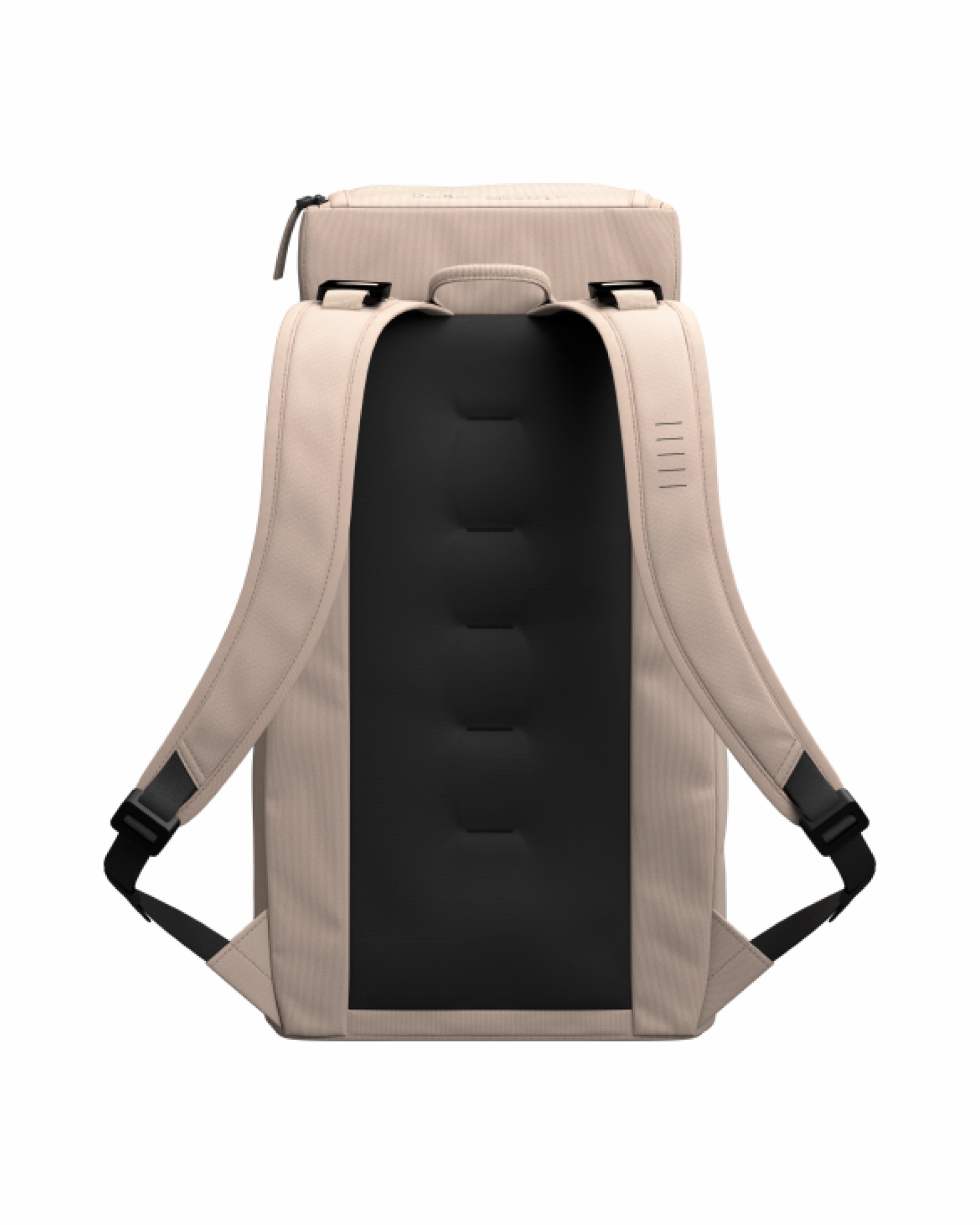 D_b_ Hugger Backpack 25L
