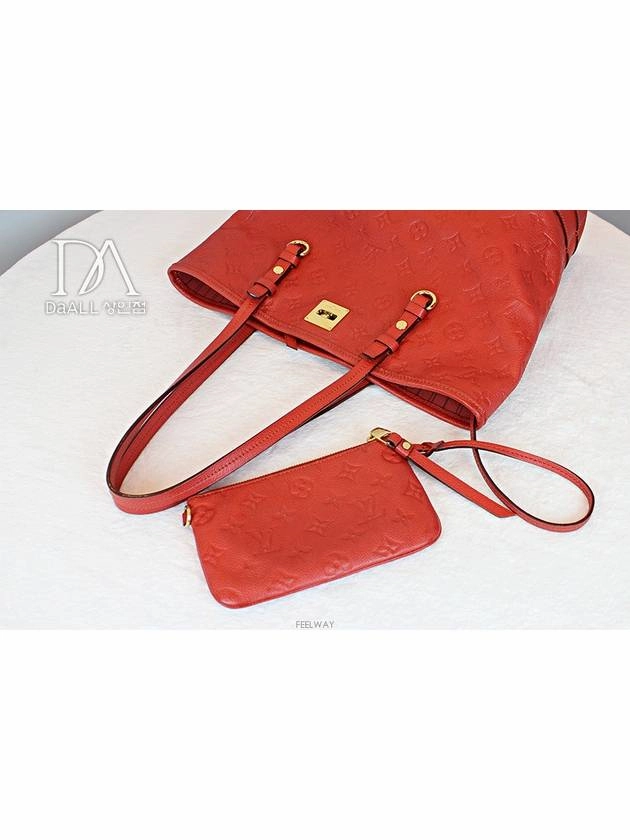 Daol Sangin Store Citadine Shoulder Bag M40517 Condition A