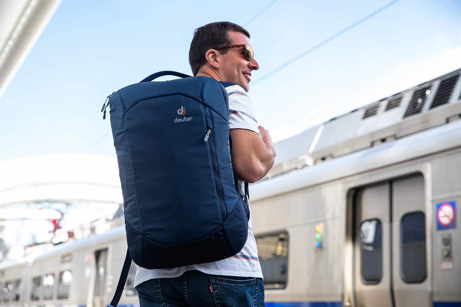 Deuter Aviant Carry On 28