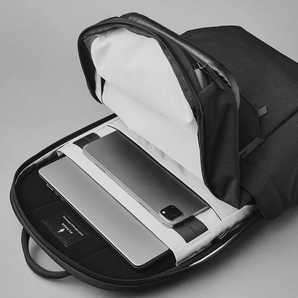Elements Backpack Pro