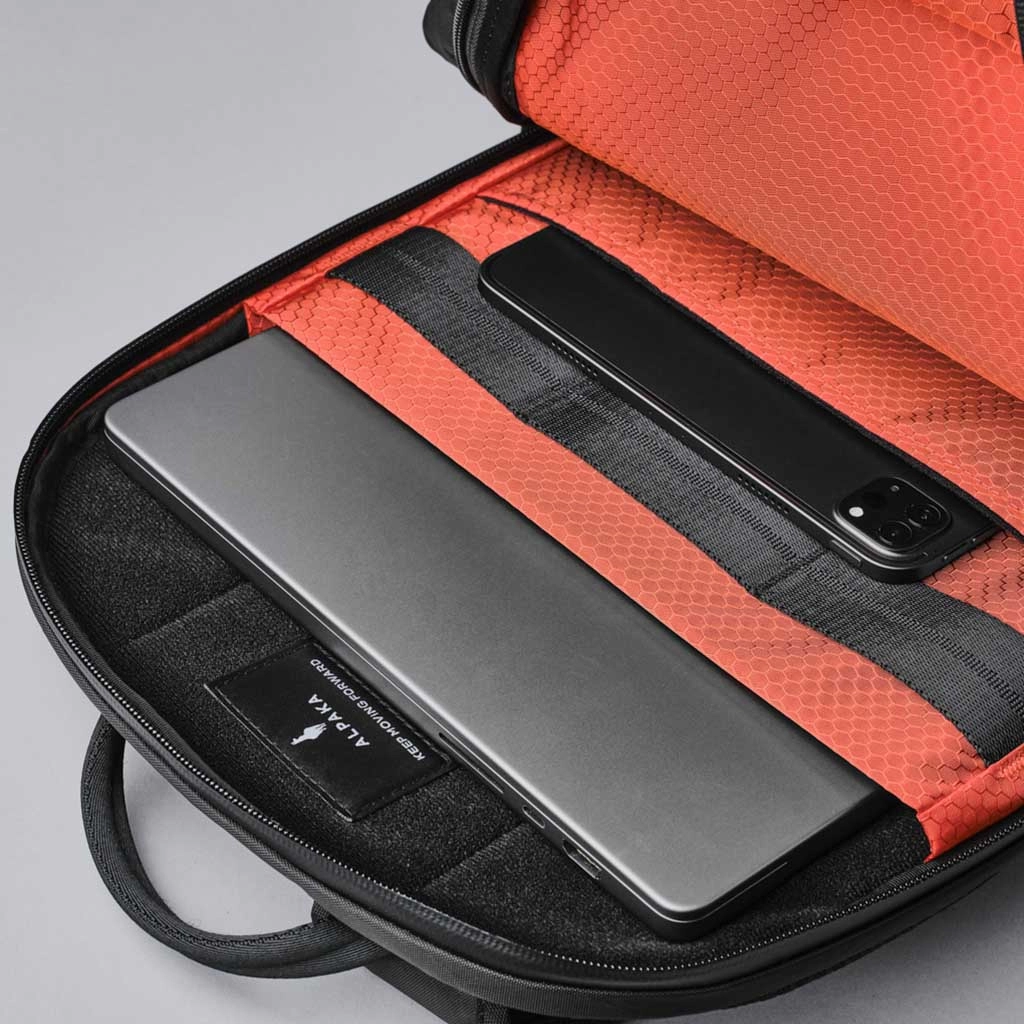 Elements Backpack Pro