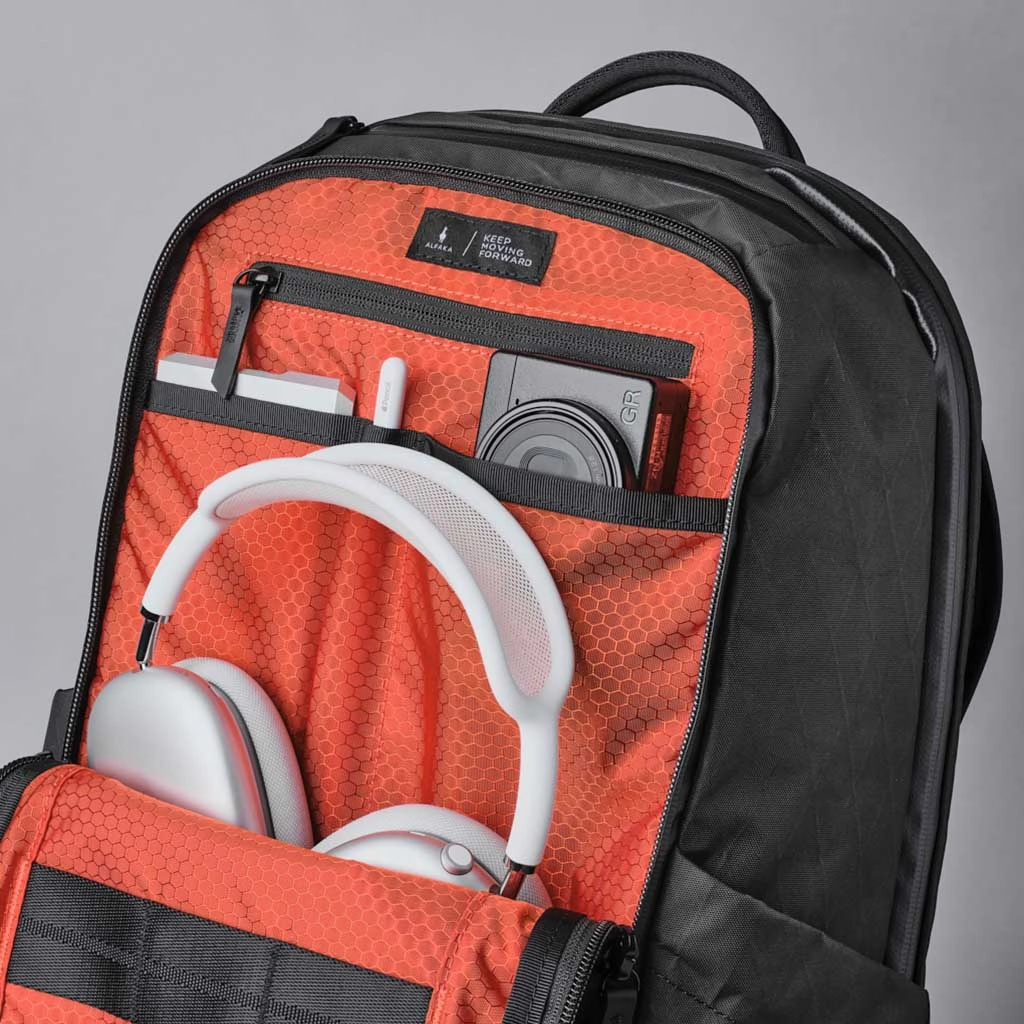 Elements Backpack Pro