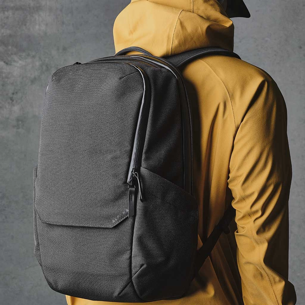 Elements Backpack Pro