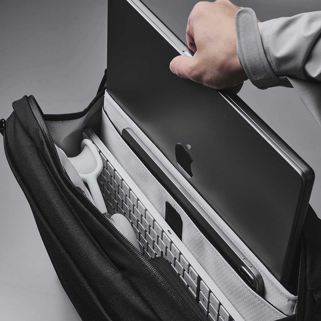 Elements Tech Brief Pro