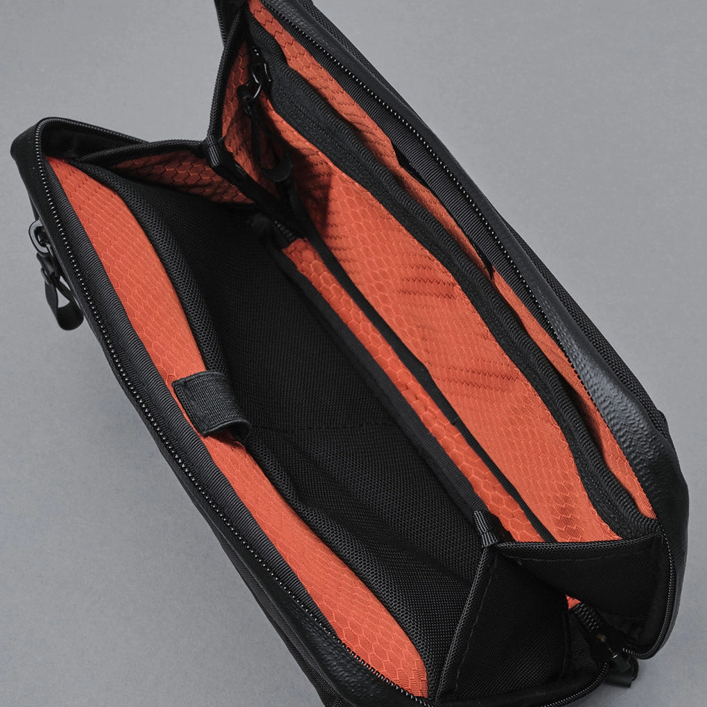 Elements Tech Case Mini