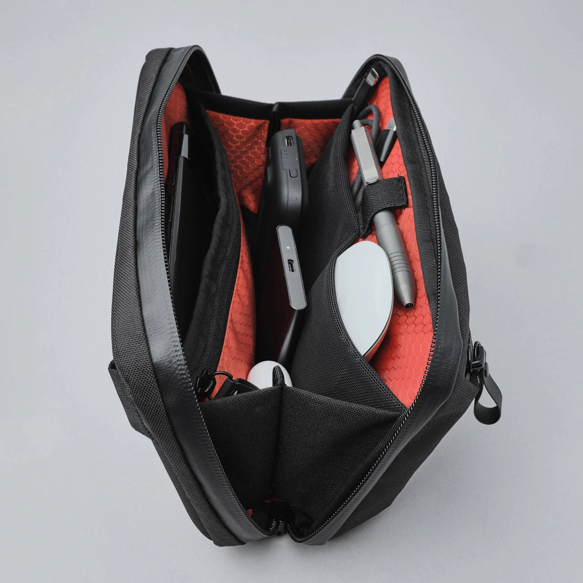 Elements Tech Case Mini