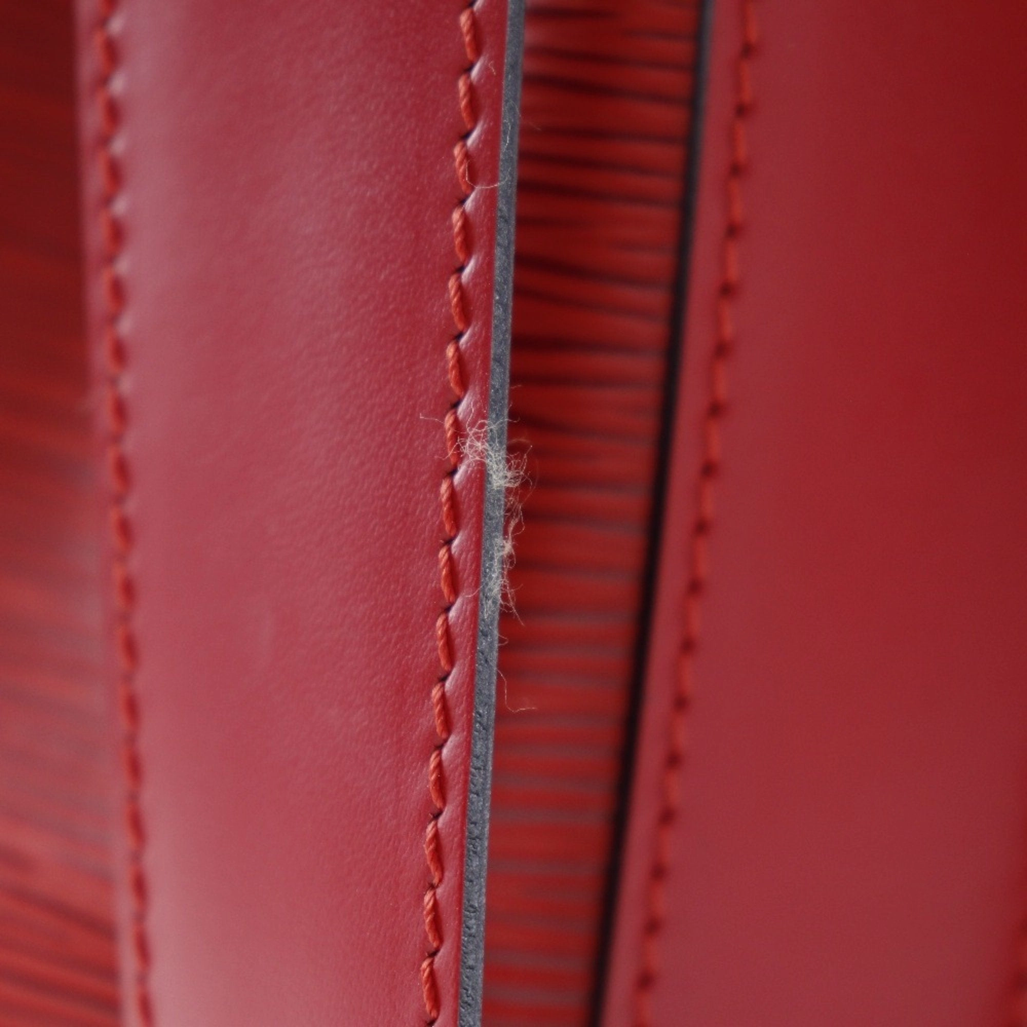 Empreinte Twist PM Shoulder Bag Red
