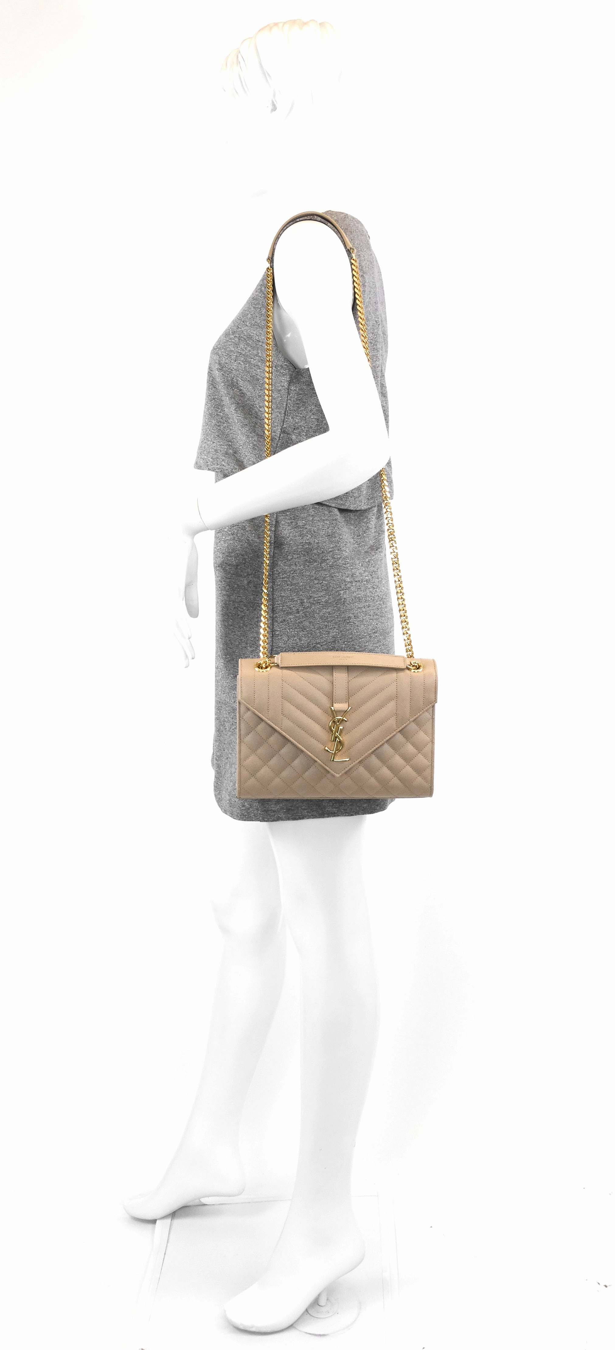 Envelope Medium Grain de Poudre Matelass Calfskin Bag