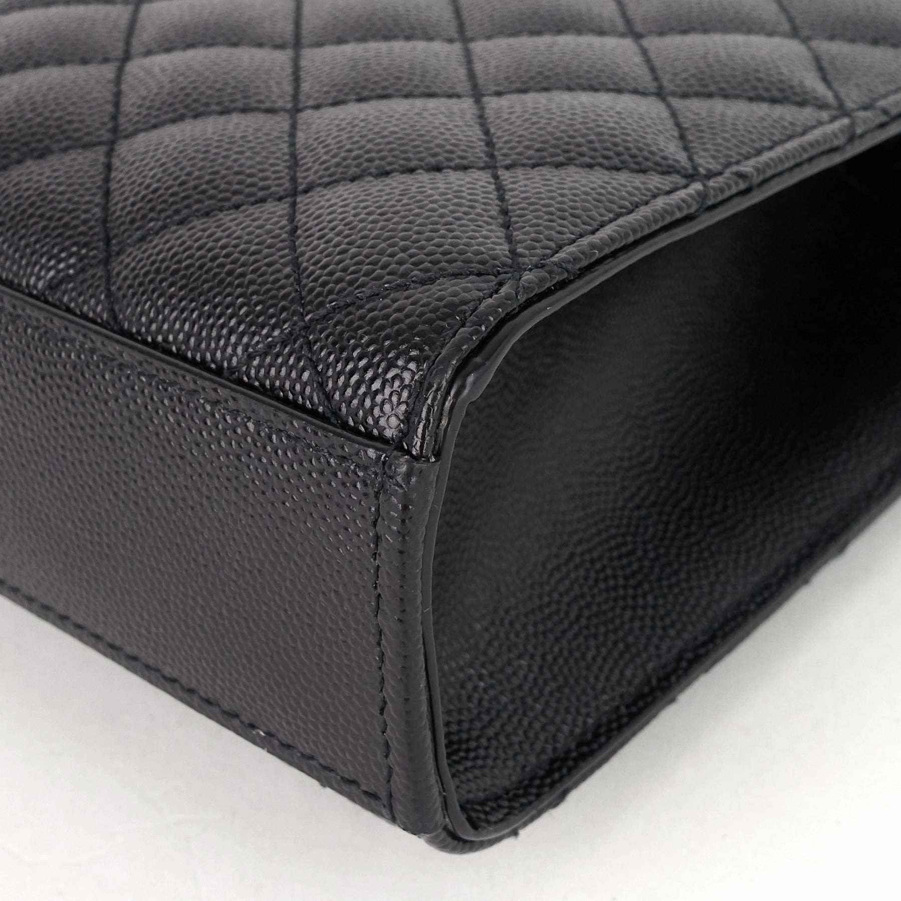 Envelope Medium Grain de Poudre Matelass Calfskin Shoulder Bag