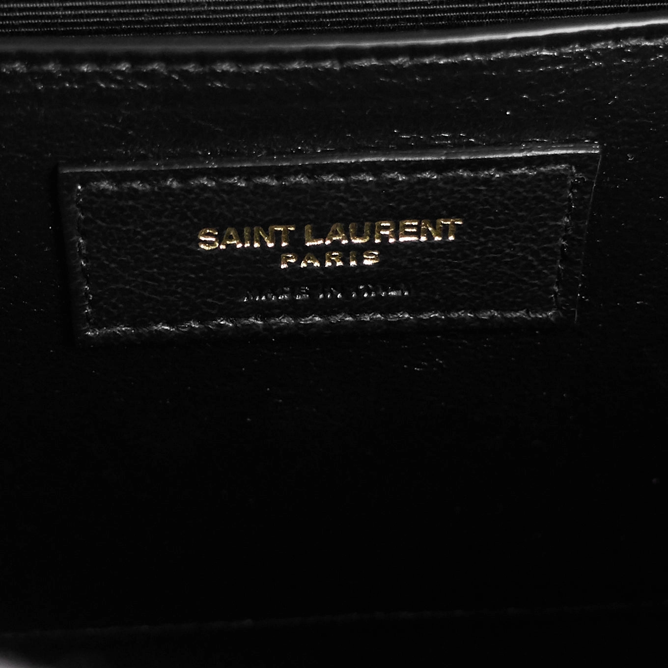 Envelope Medium Grain de Poudre Matelass Calfskin Shoulder Bag
