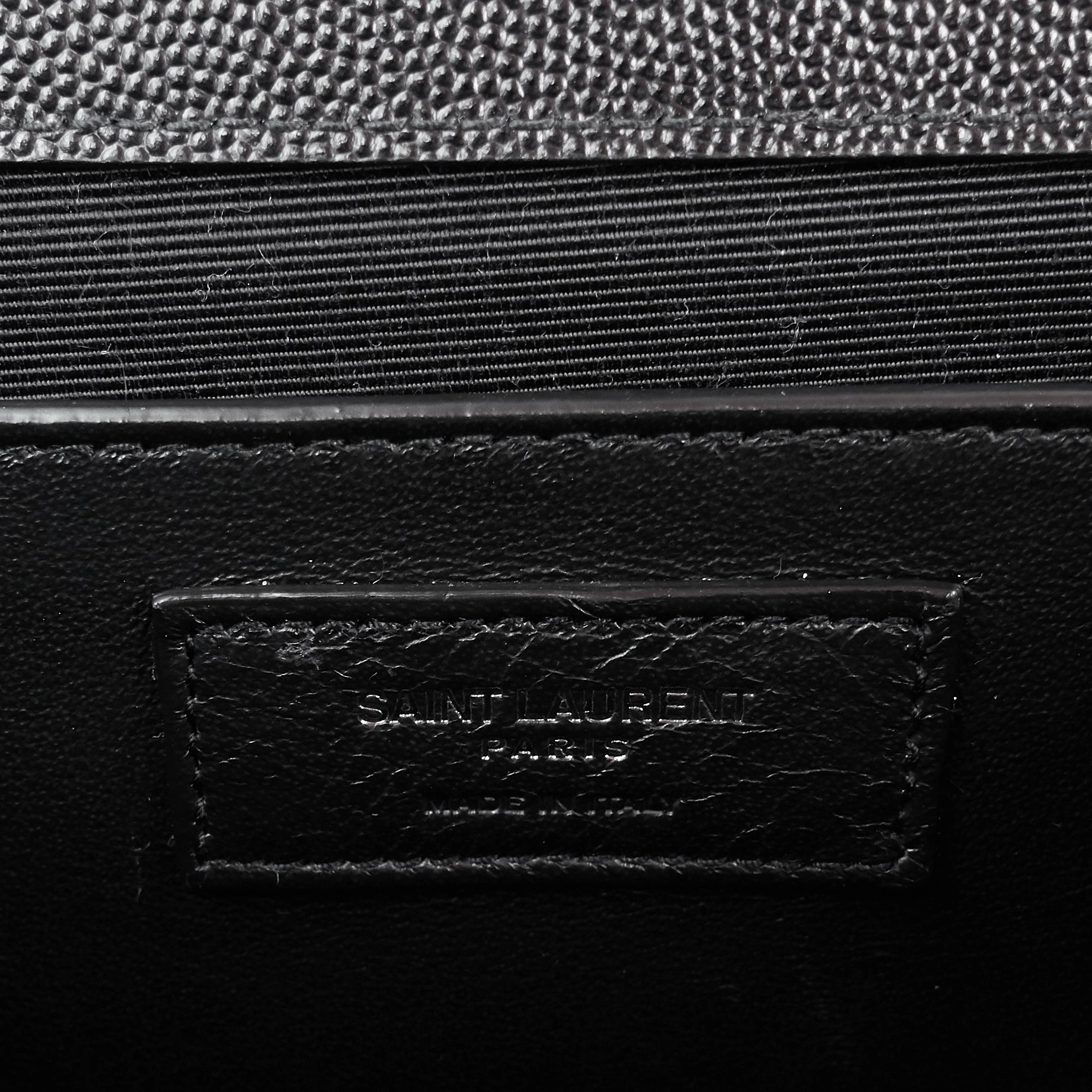 Envelope Medium Grain de Poudre Matelass Calfskin Shoulder Bag