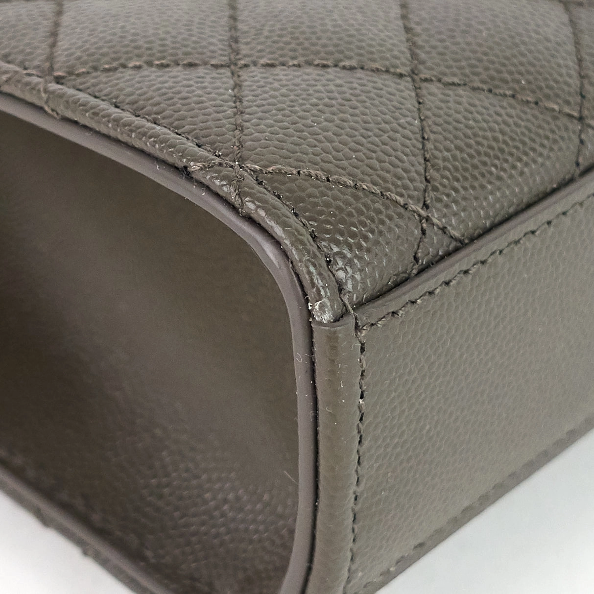 Envelope Medium Grain de Poudre Matelass Calfskin Shoulder Bag