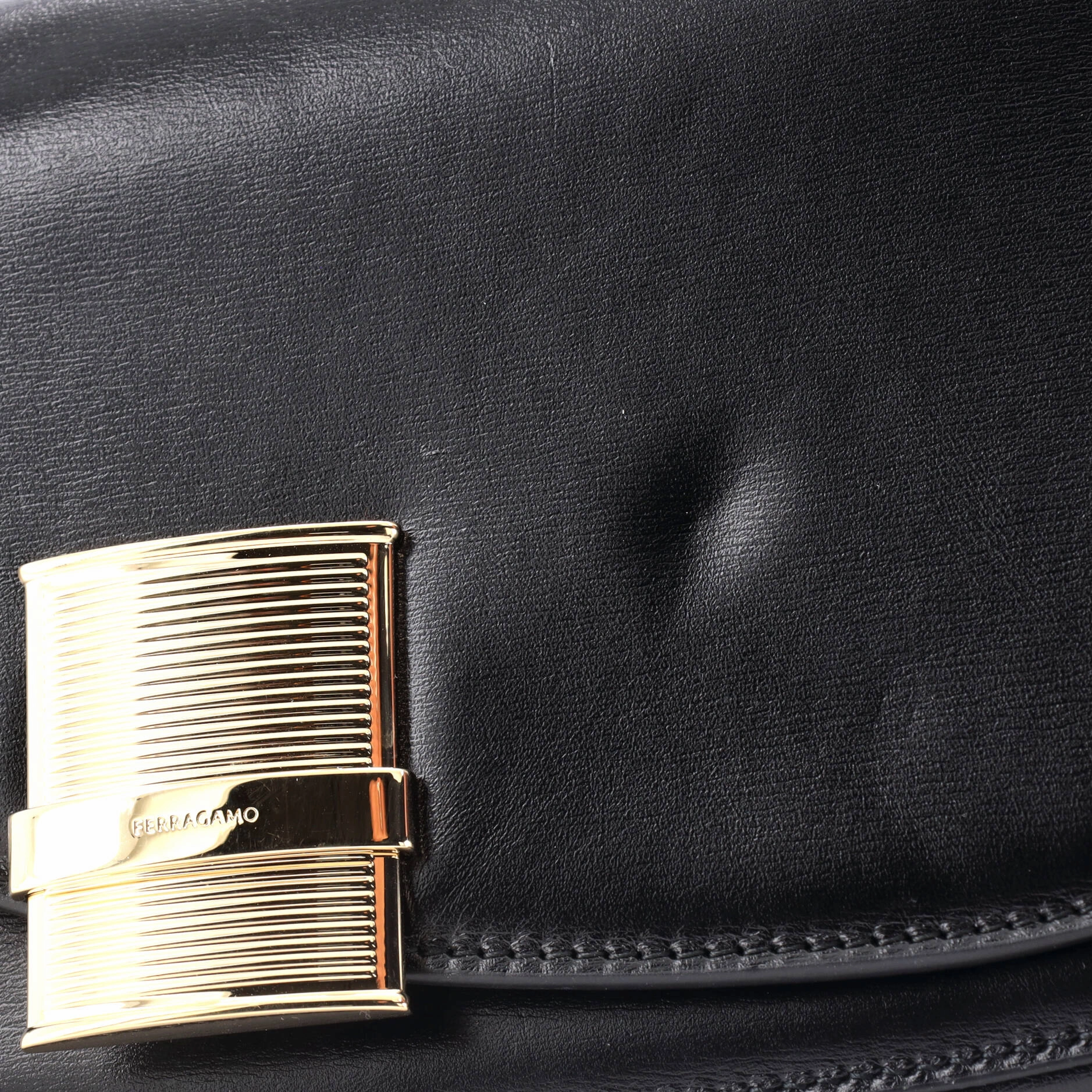 Fiamma Chain Crossbody Bag Leather XS