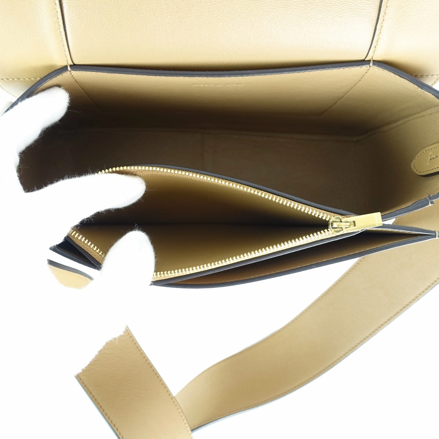 Frame Smooth Calf Medium Bag