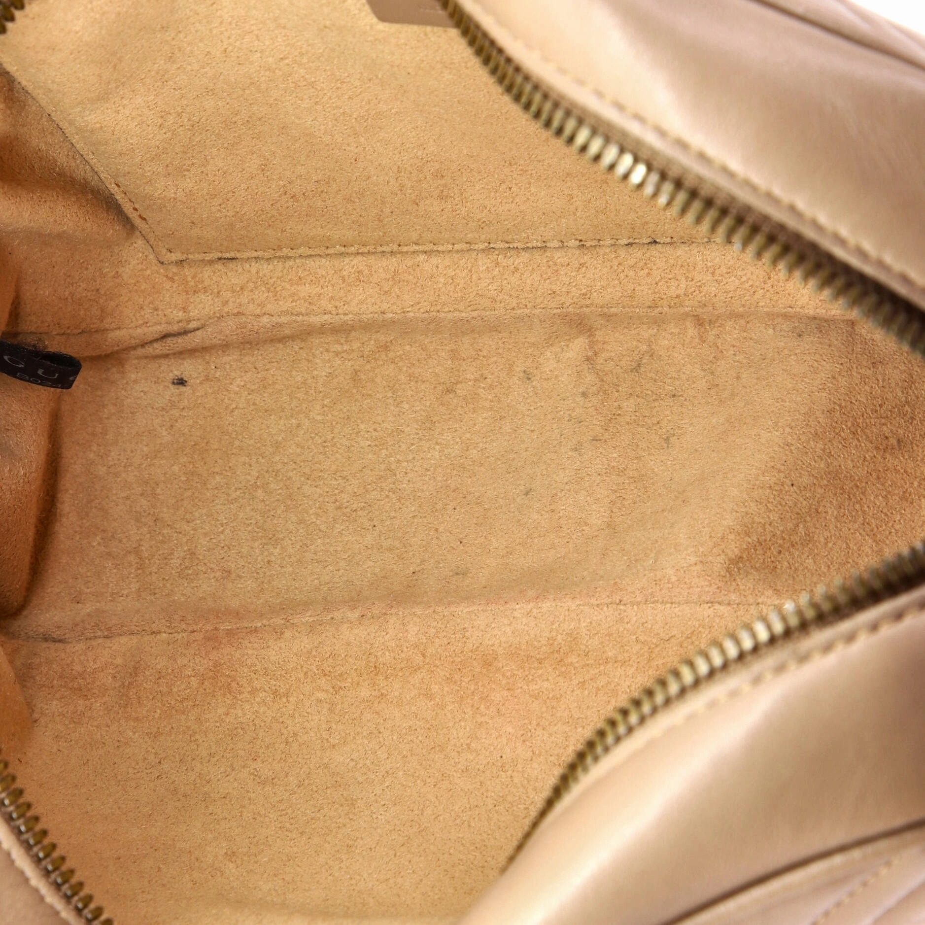 GG Marmont Shoulder Bag Matelasse Leather Small