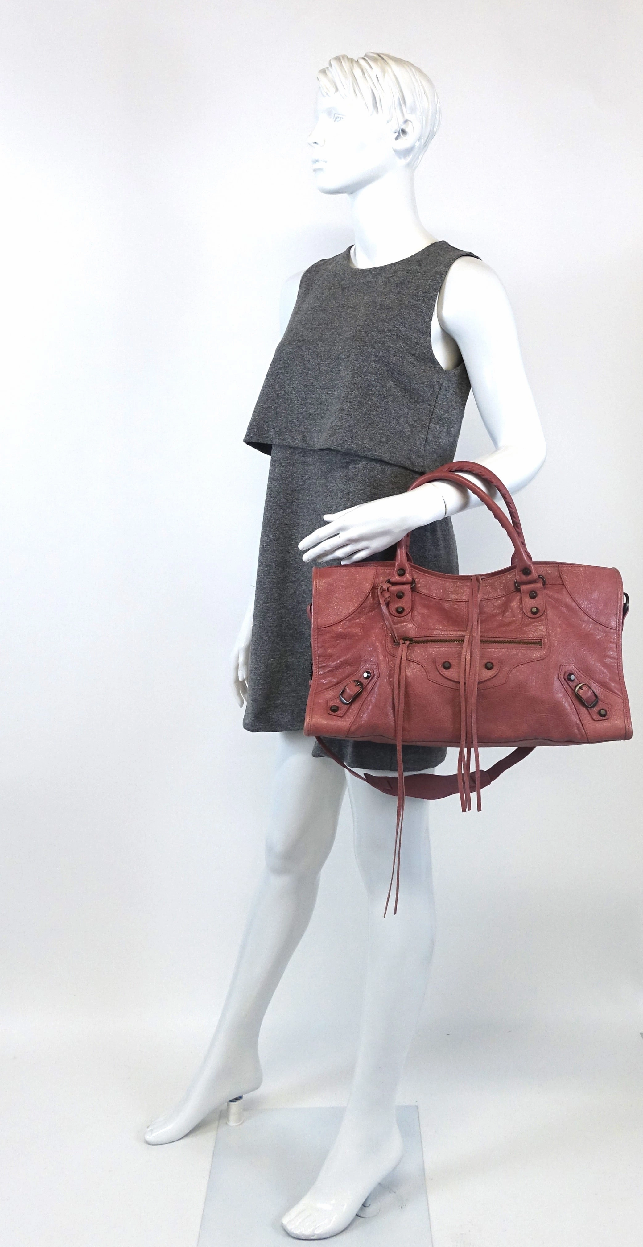 Giant 12 Agneau Leather City Bag