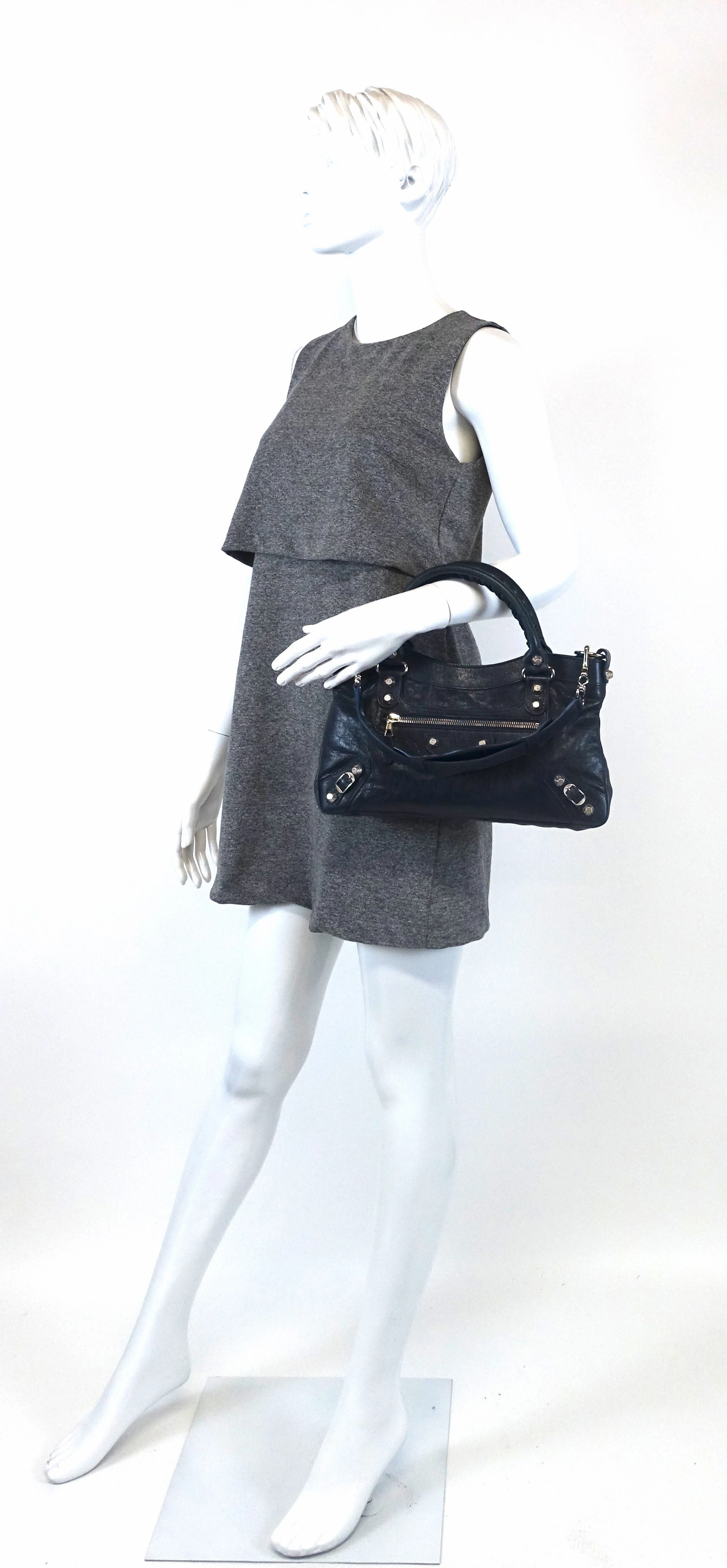 Giant 12 Agneau Leather City Bag