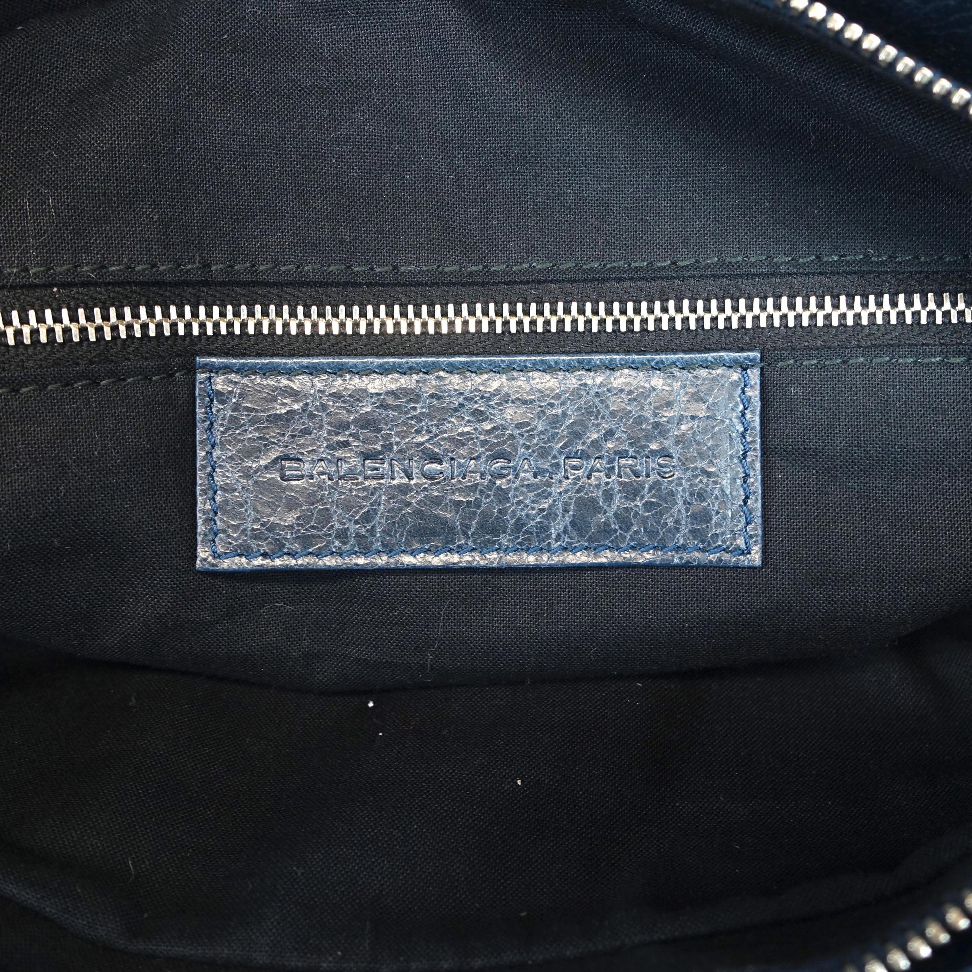 Giant 12 Agneau Leather City Bag