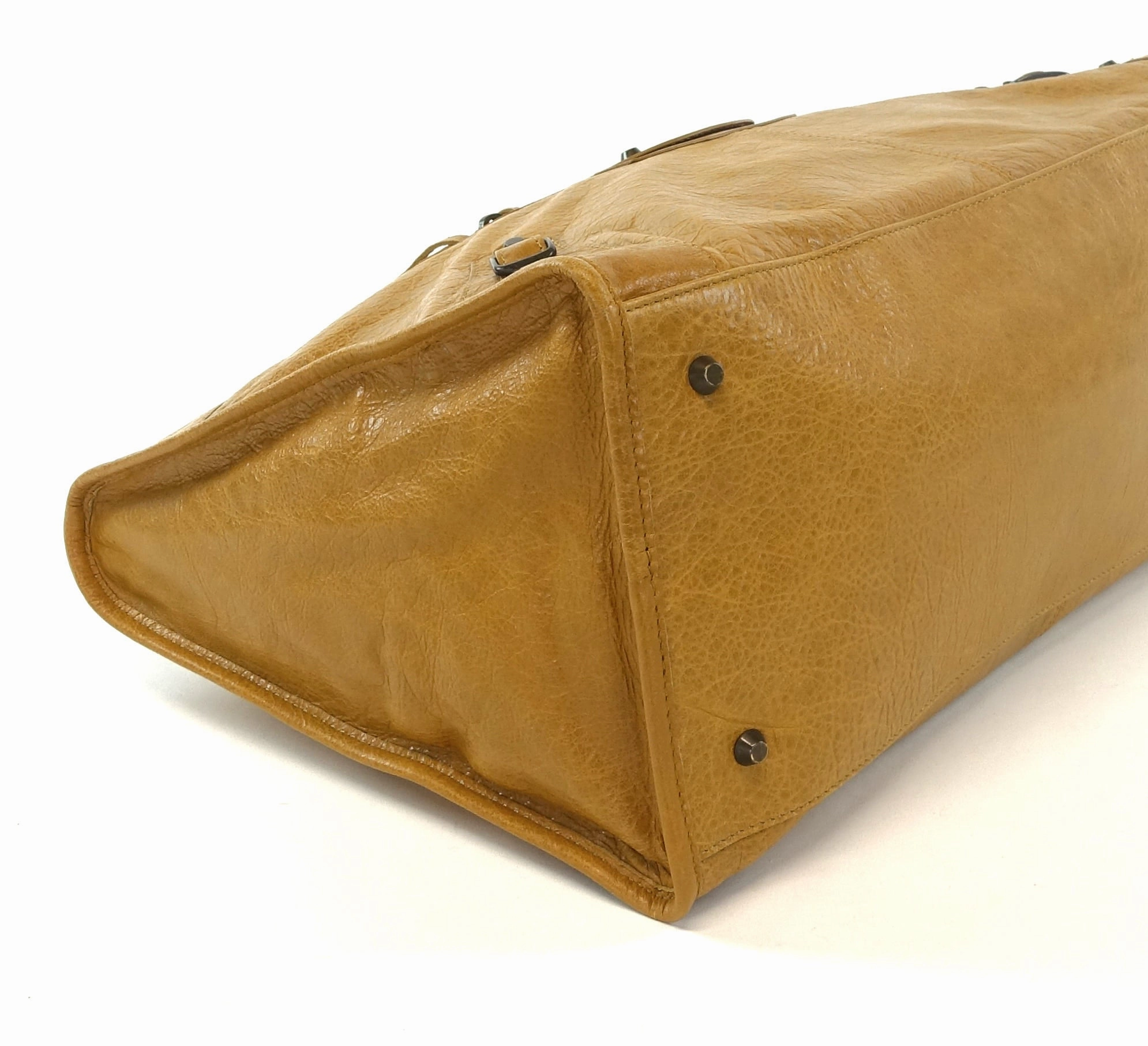 Giant 12 Agneau Leather City Bag