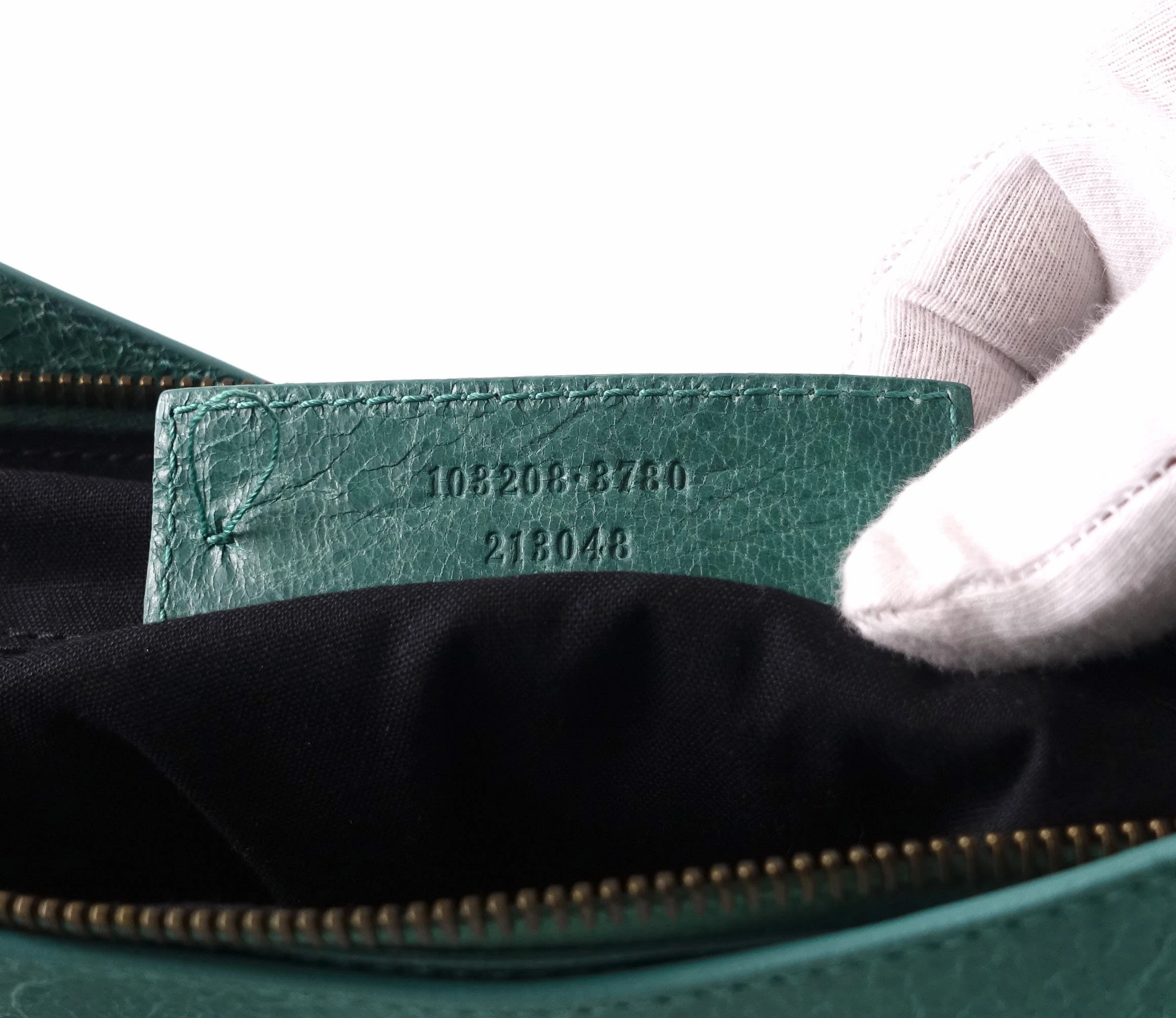 Giant 12 Agneau Leather City Bag