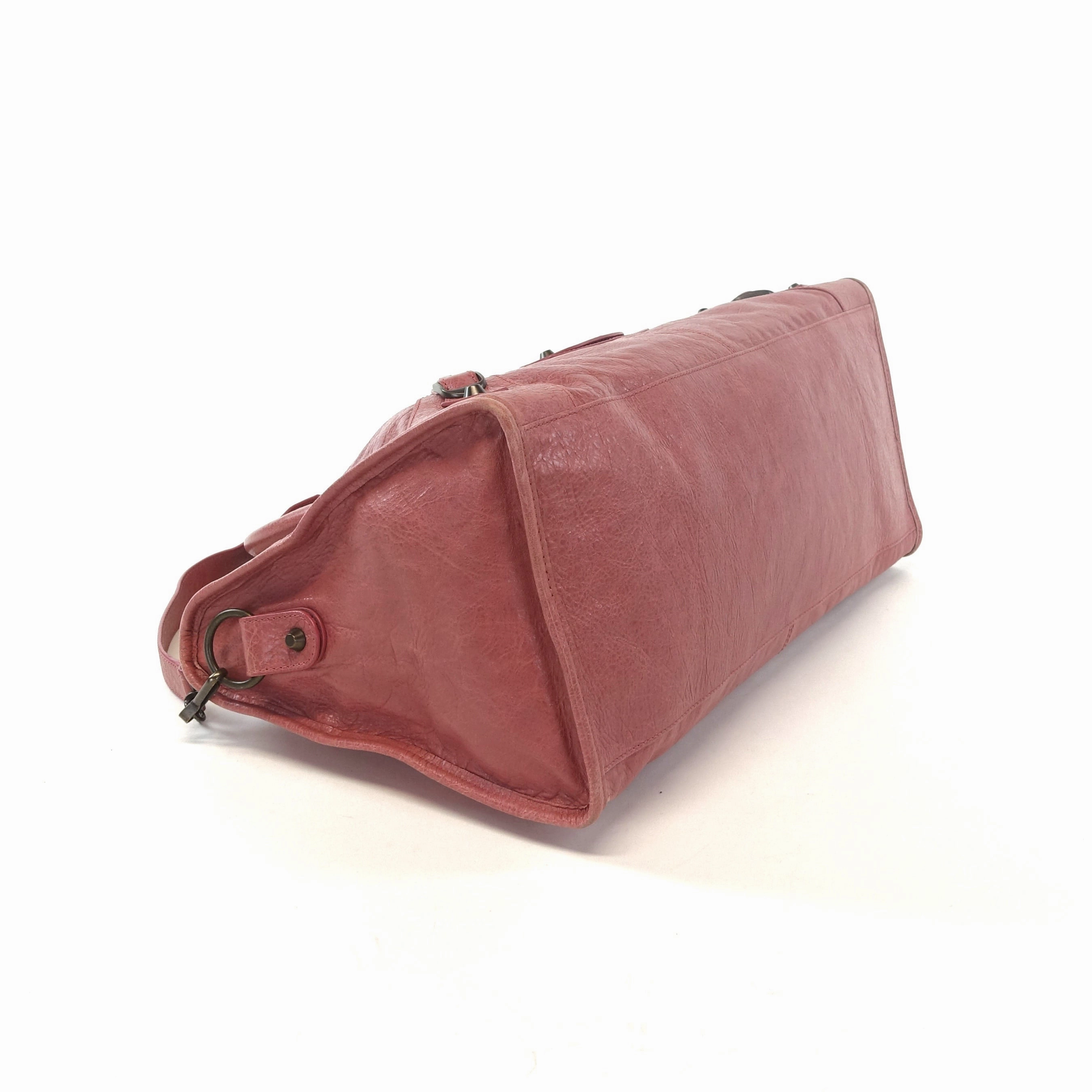 Giant 12 Agneau Leather City Bag