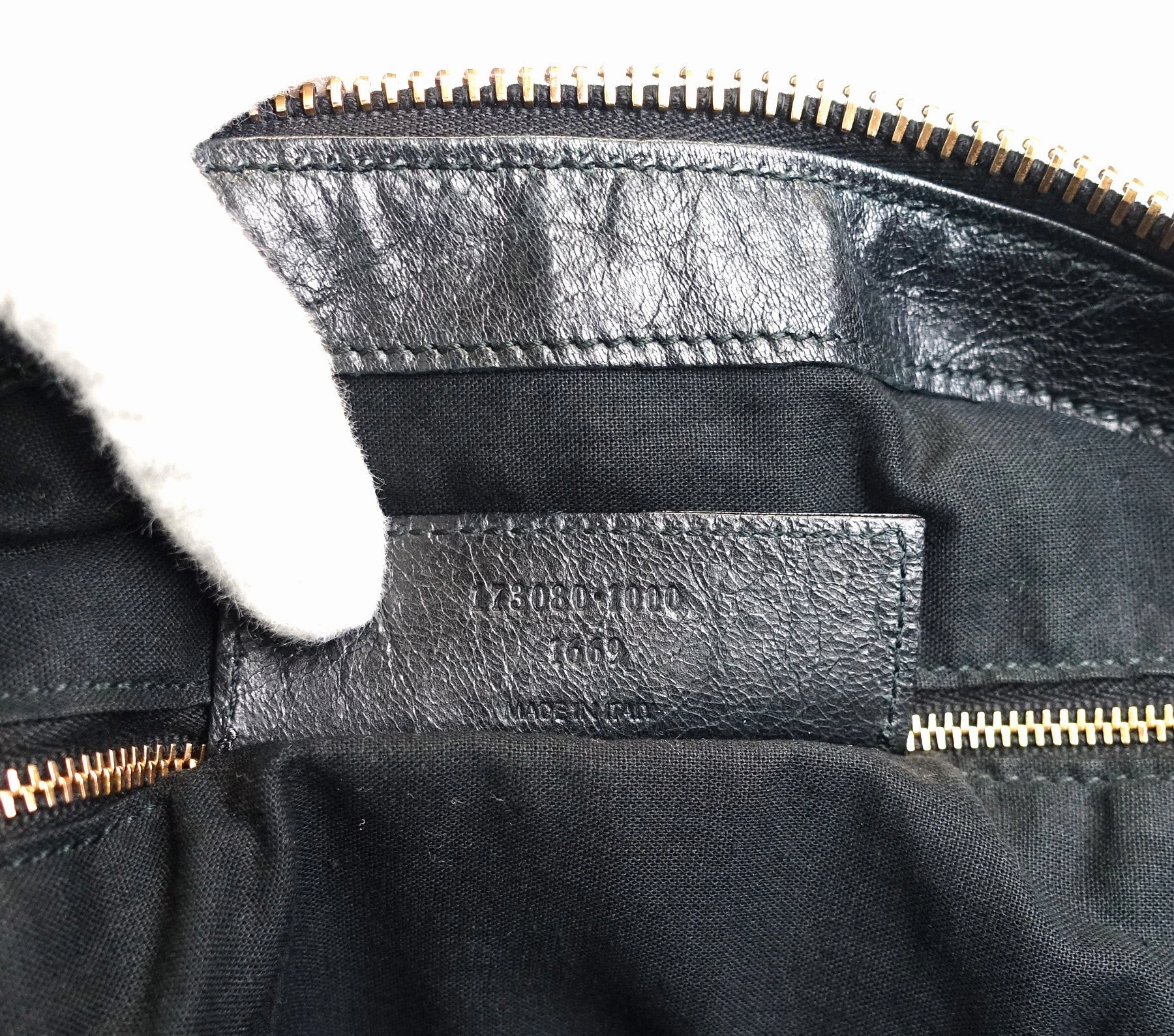 Giant 21 Agneau Leather Work Bag