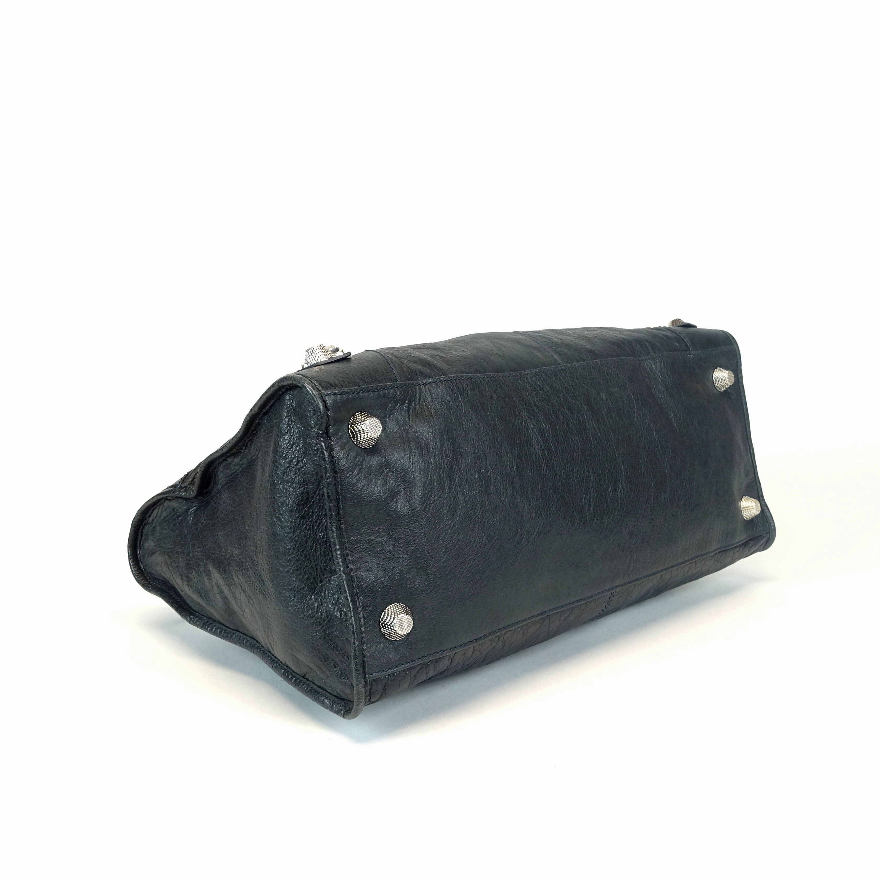 Giant 21 Agneau Leather Work Bag