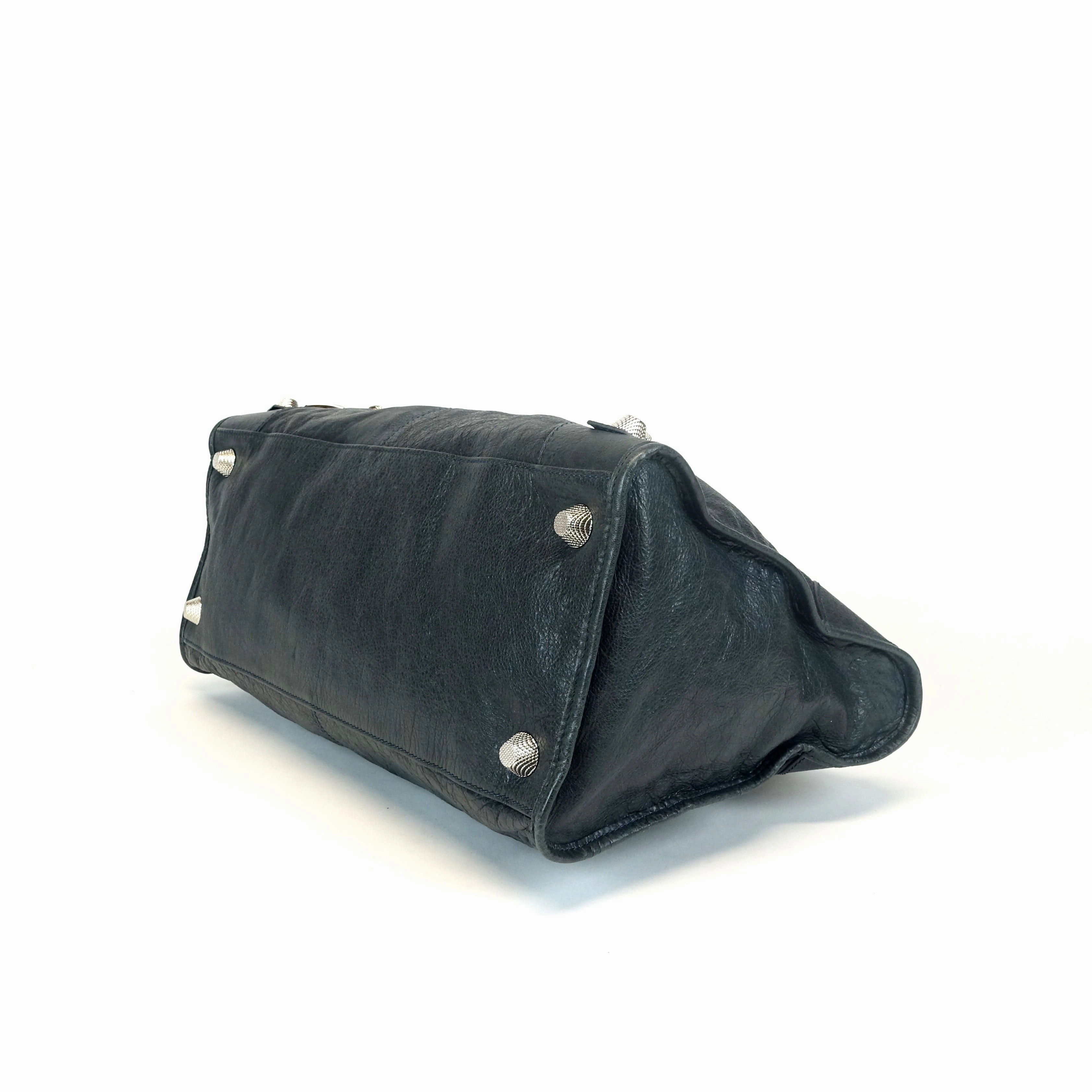 Giant 21 Agneau Leather Work Bag