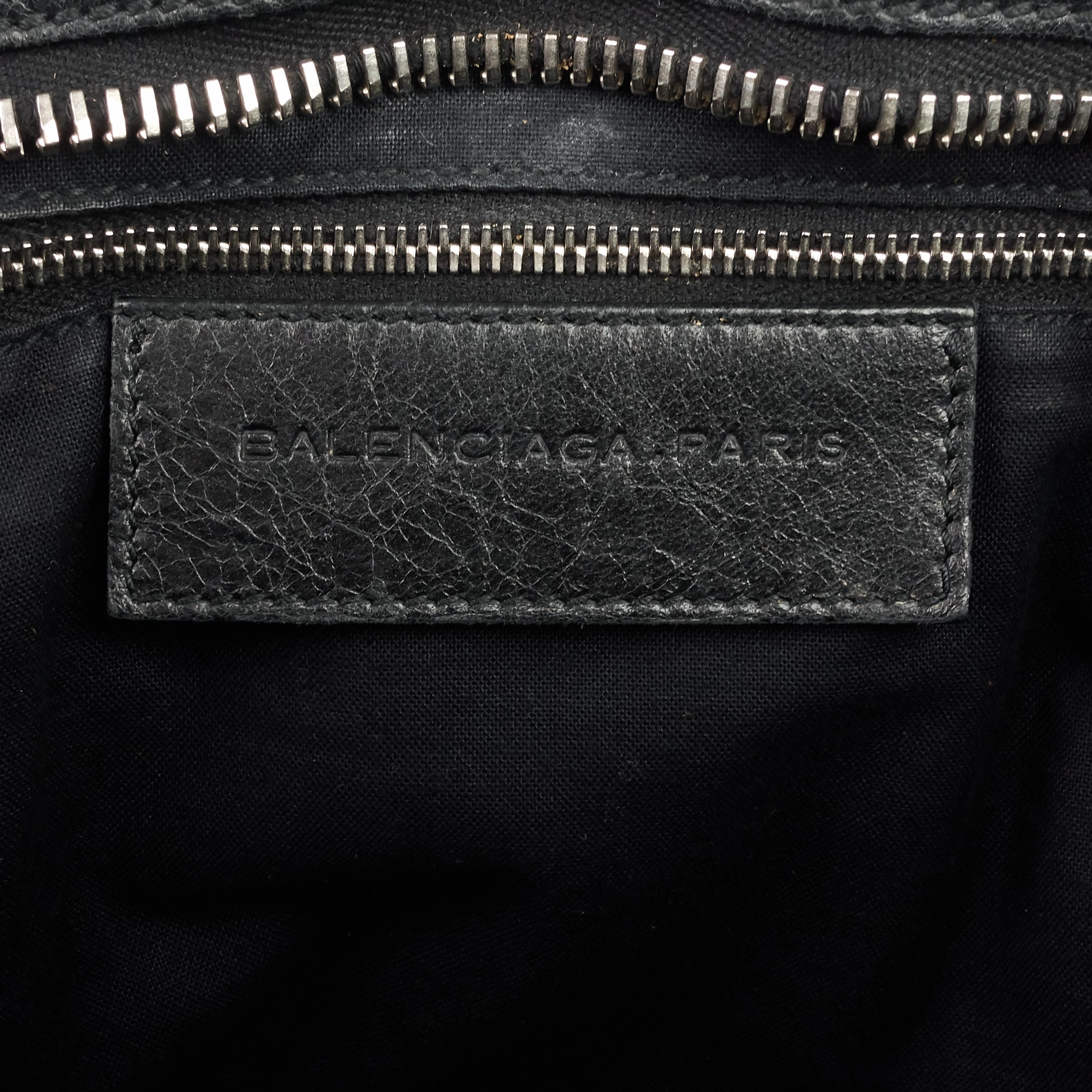Giant City Agneau Leather Bag