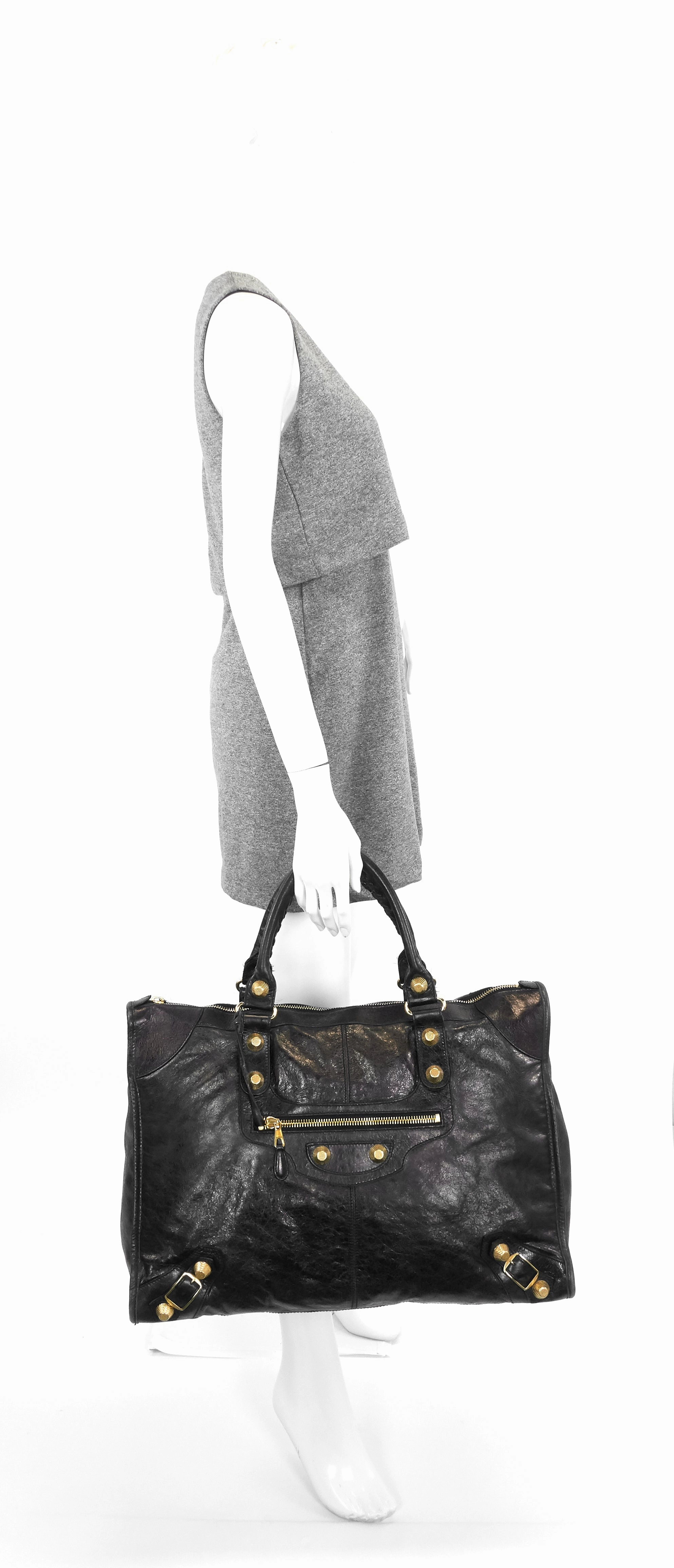 Giant Weekender Distressed Agneau Leather Bag