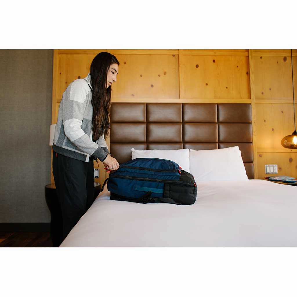 Global Travel Bag 30L