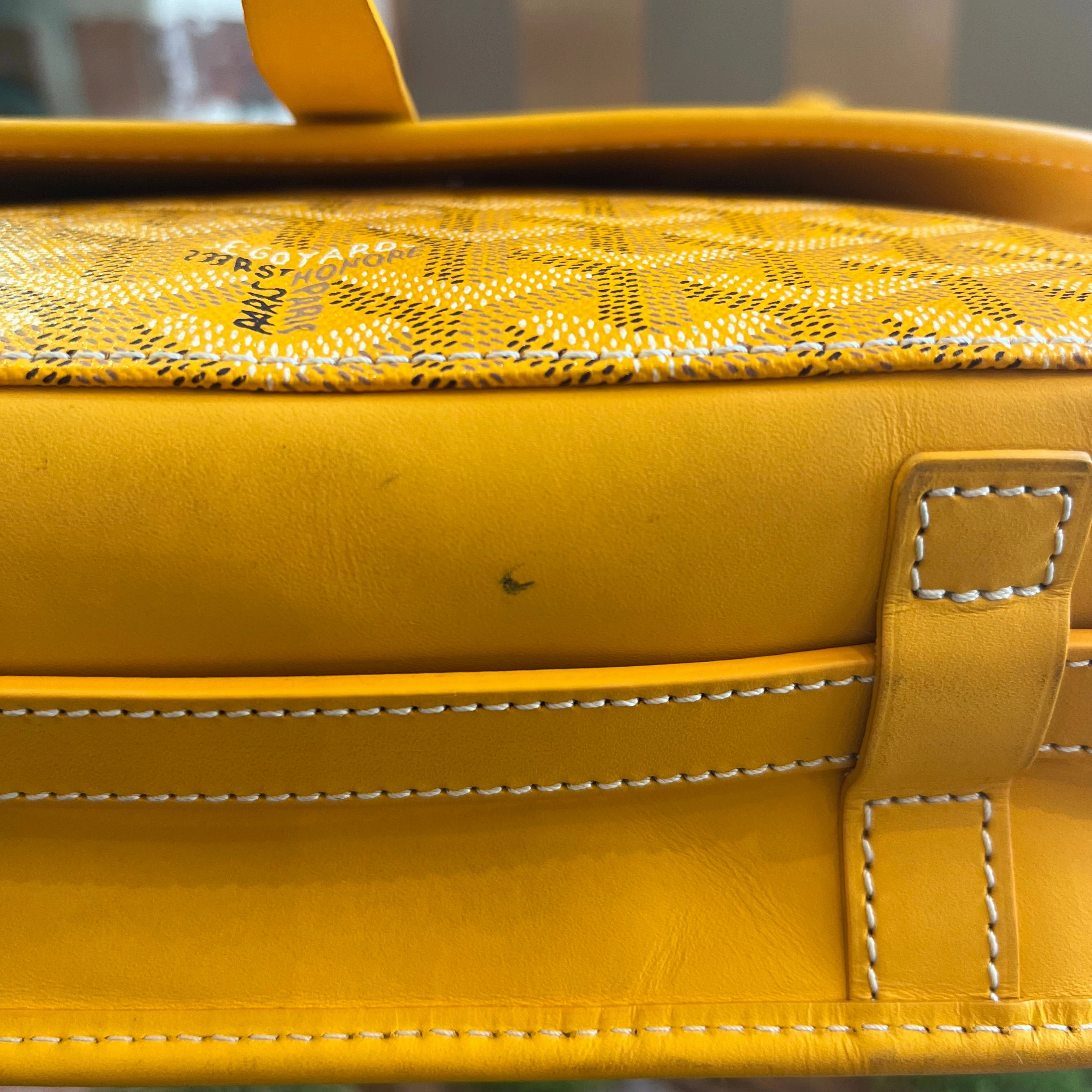 GOYARD Yellow Belvedere II TS3919