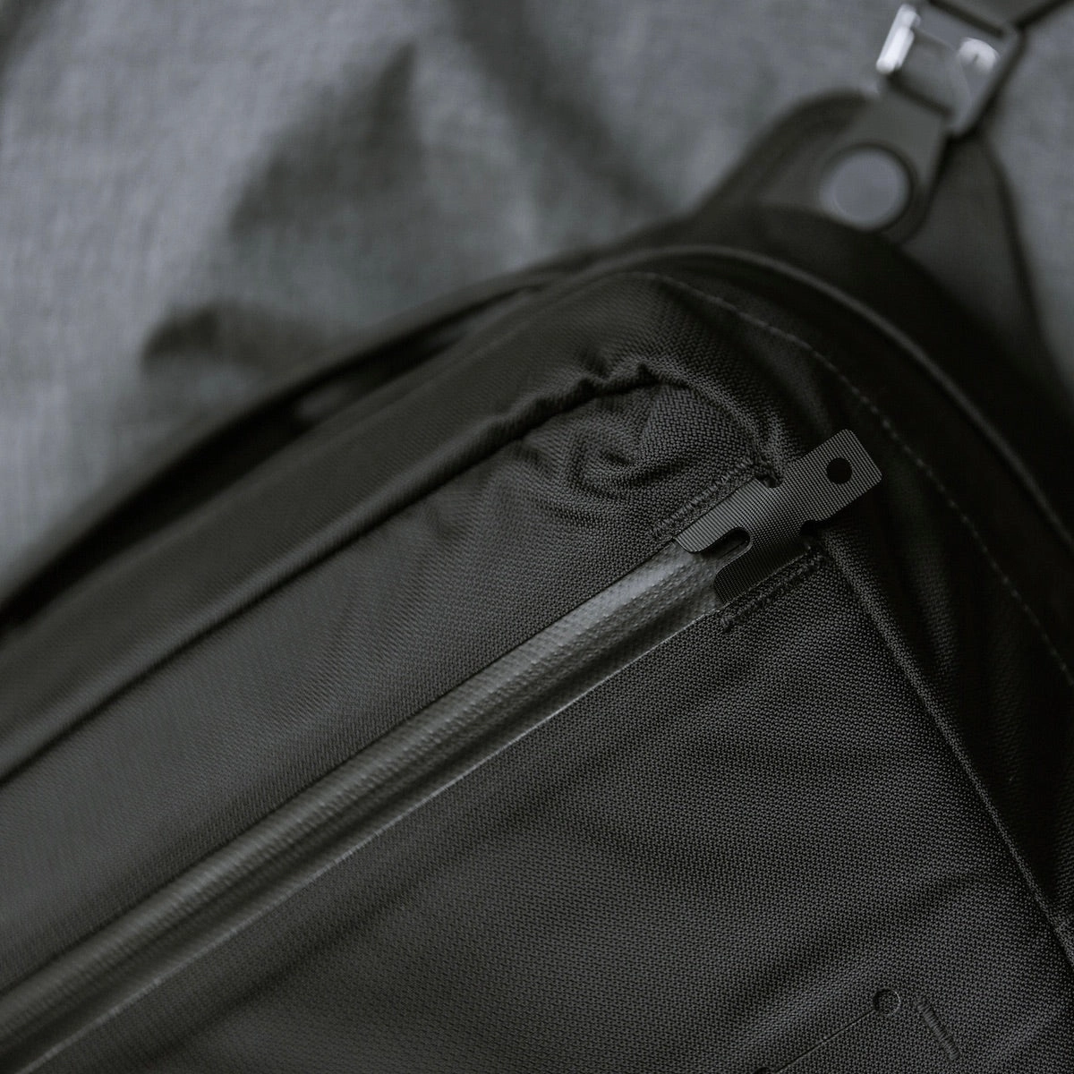 Grip Sling 9L (SS24)