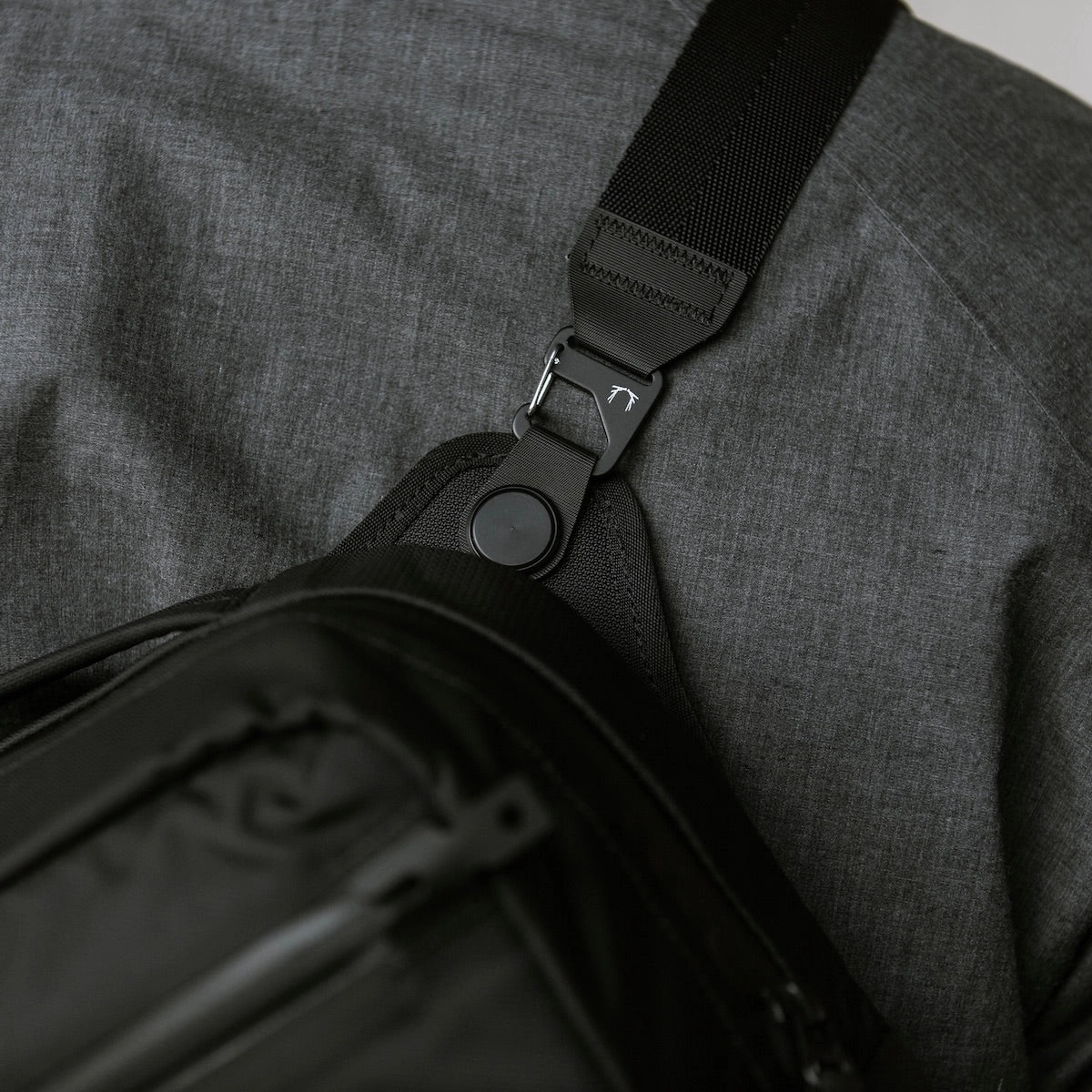 Grip Sling 9L (SS24)