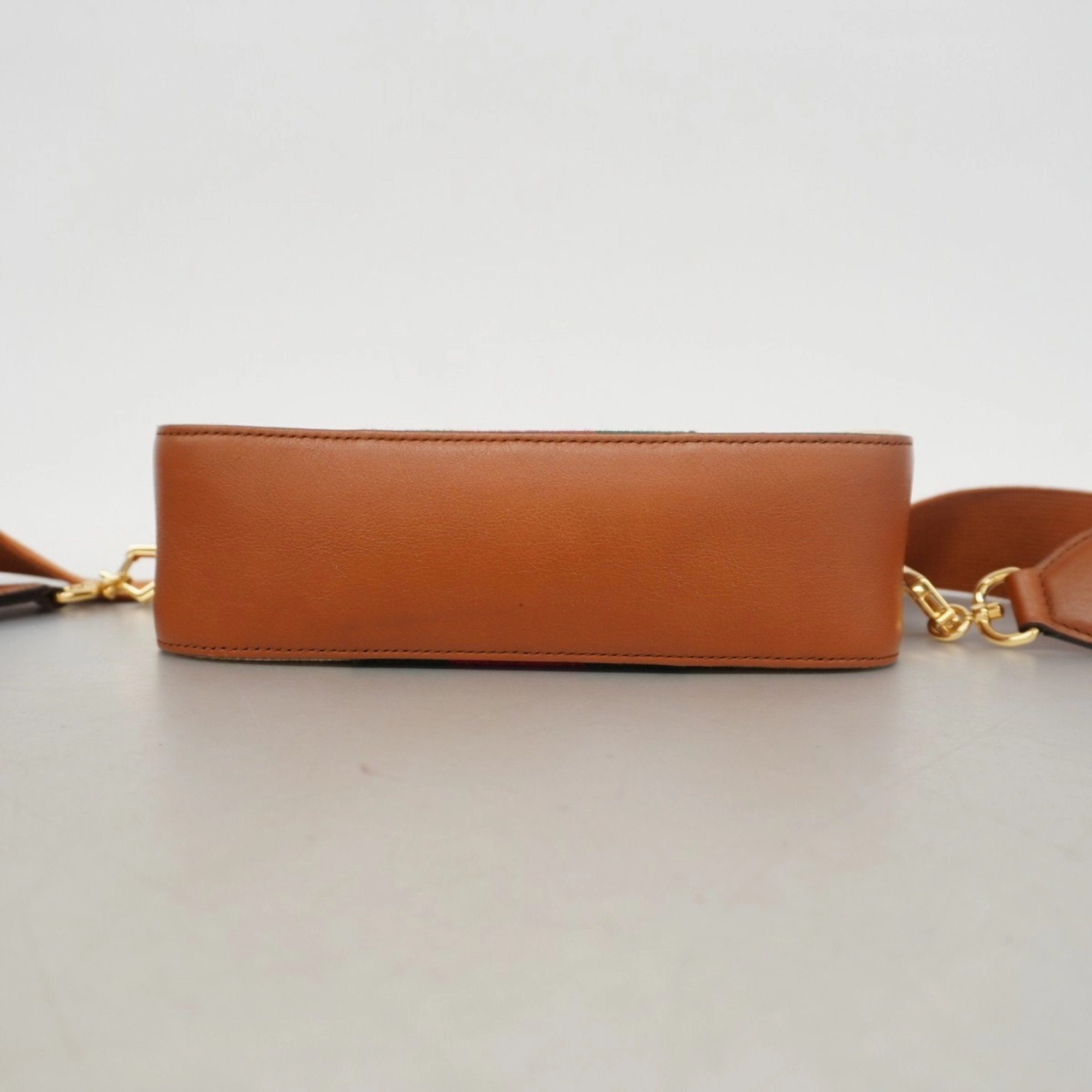 Gucci    Color Canvas Leather Shoulder Bag (Pre-Owned)