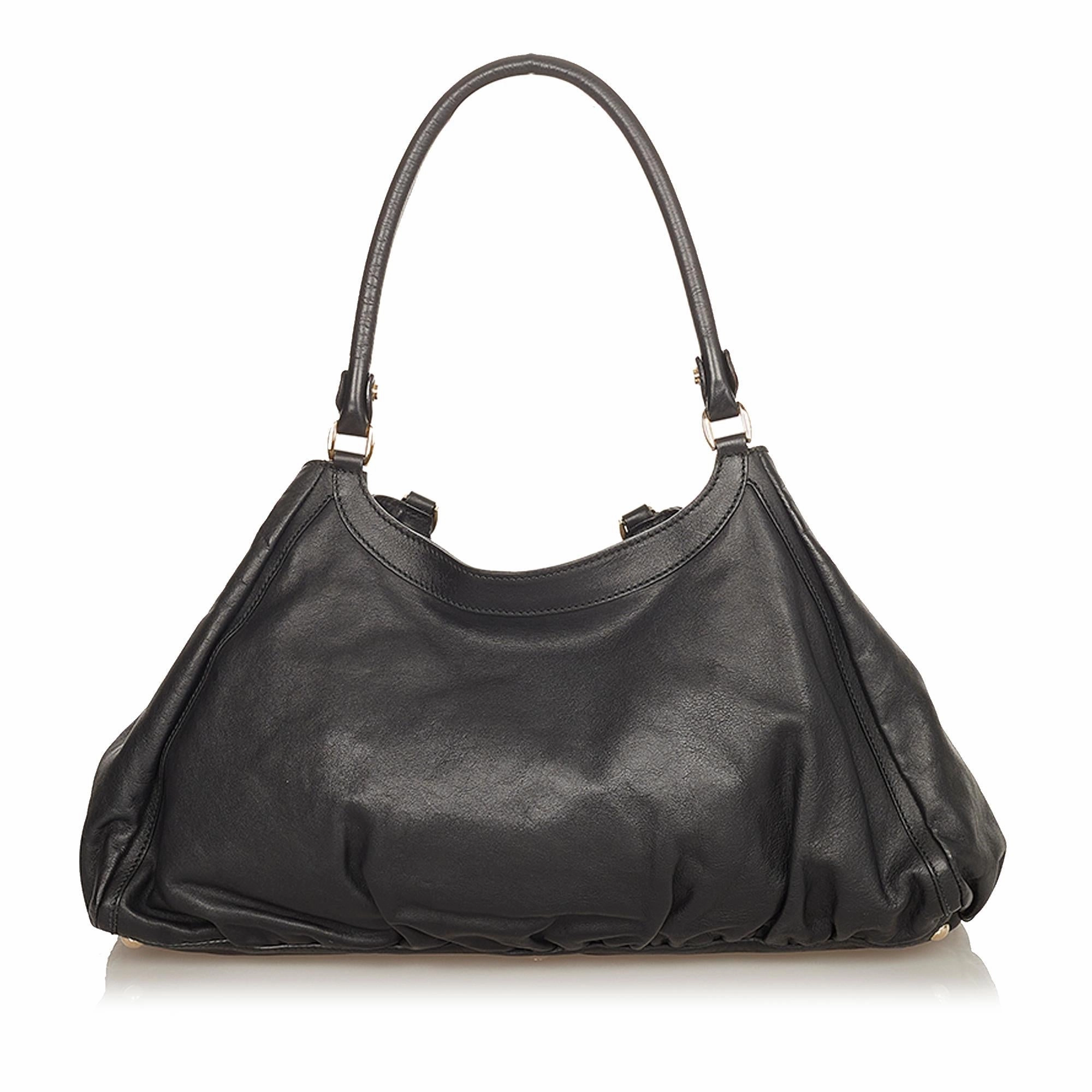 Gucci Abbey Leather Shoulder Bag (SHG-31858)