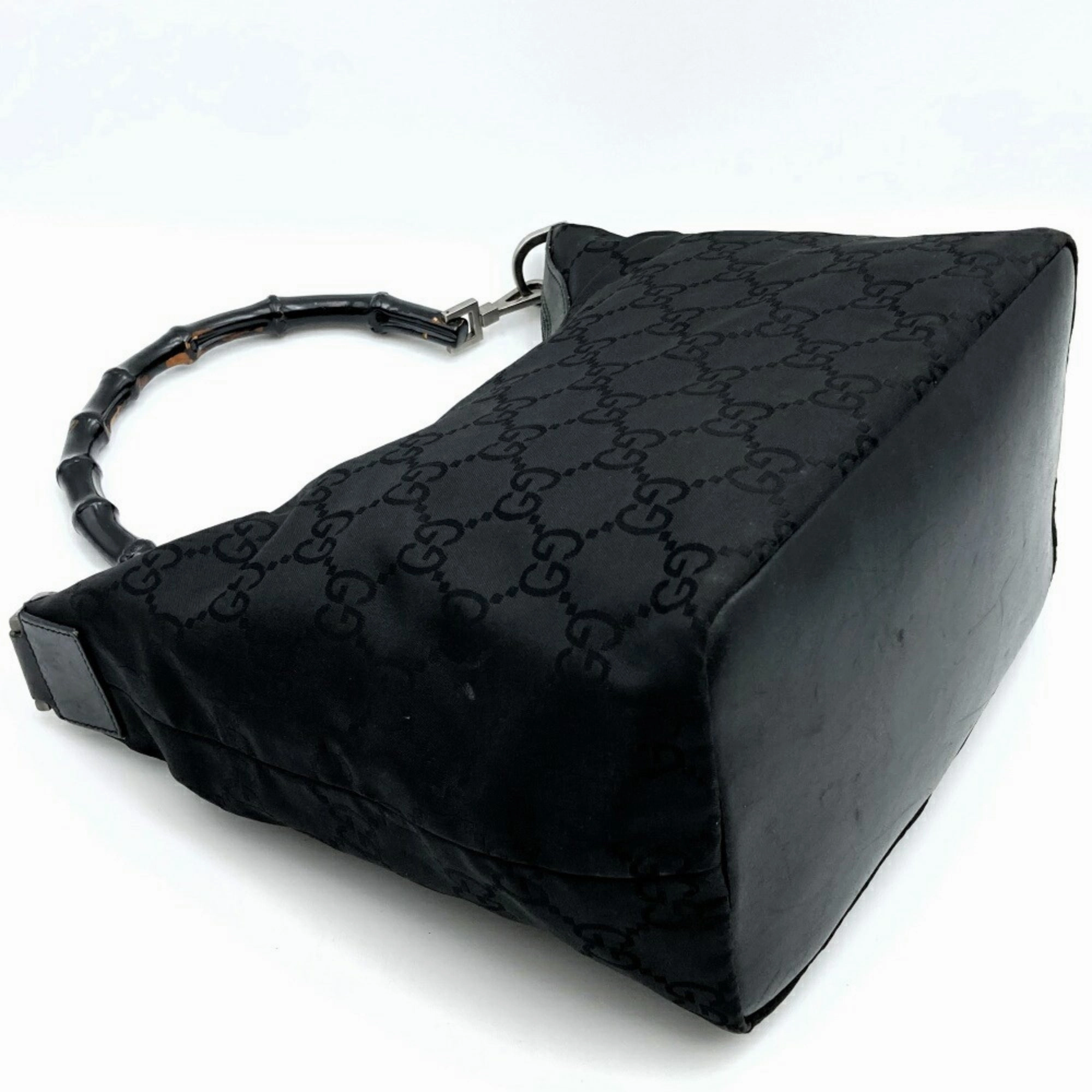 Gucci Bamboo Black Nylon Shoulder Bag ()