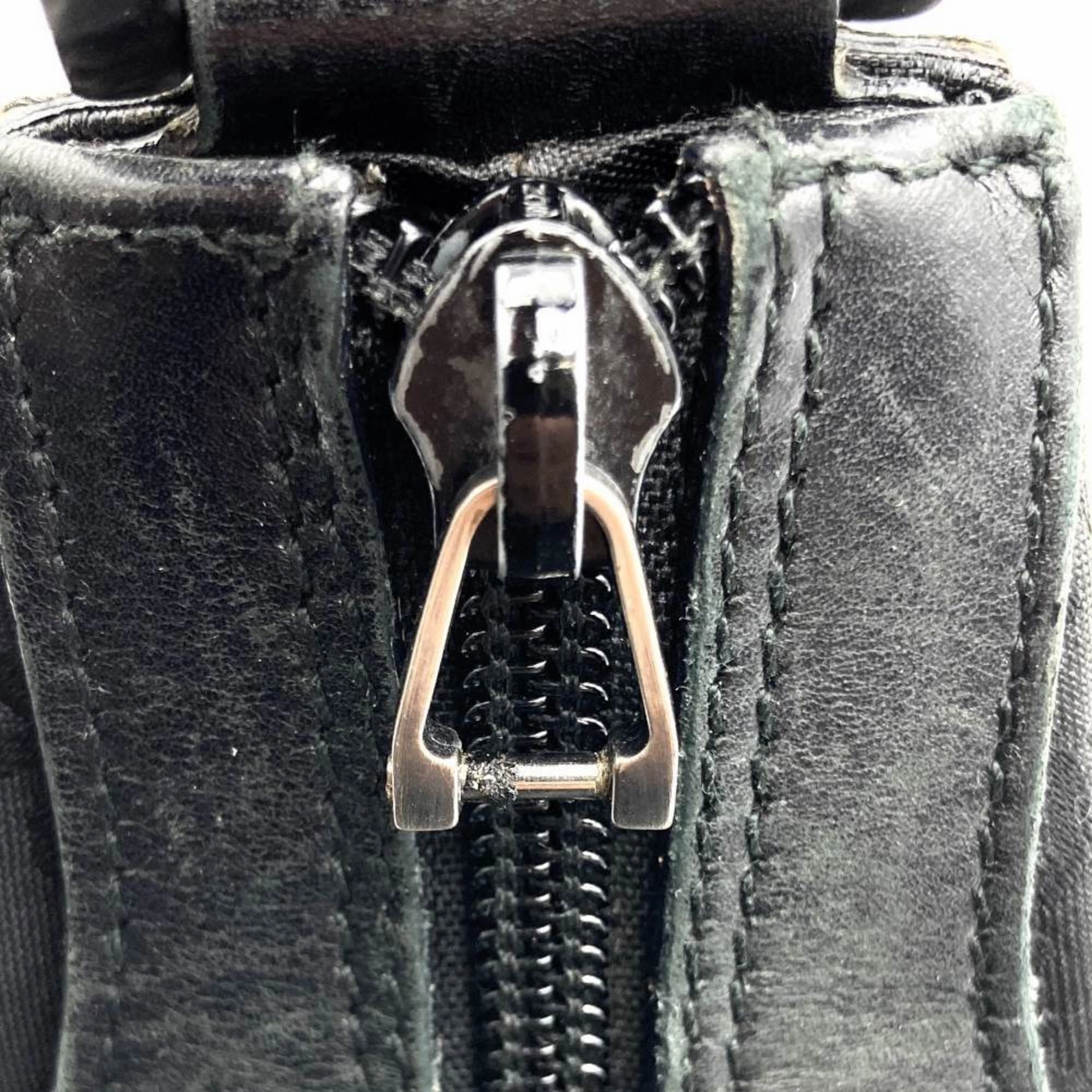 Gucci Bamboo Black Nylon Shoulder Bag ()