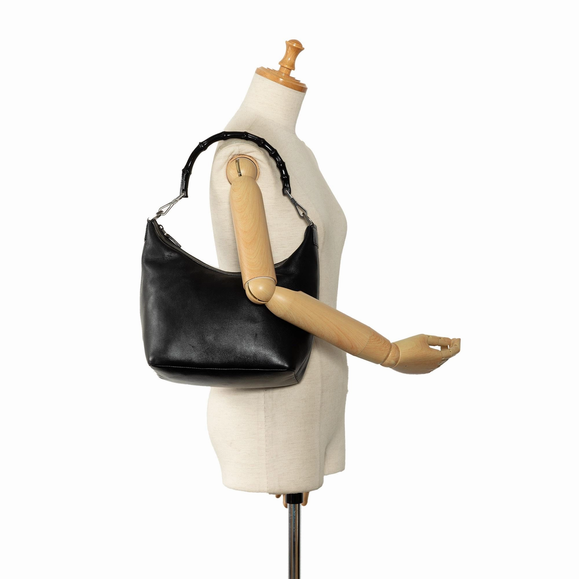 Gucci Bamboo Leather Shoulder Bag (SHG-h3pFCT)