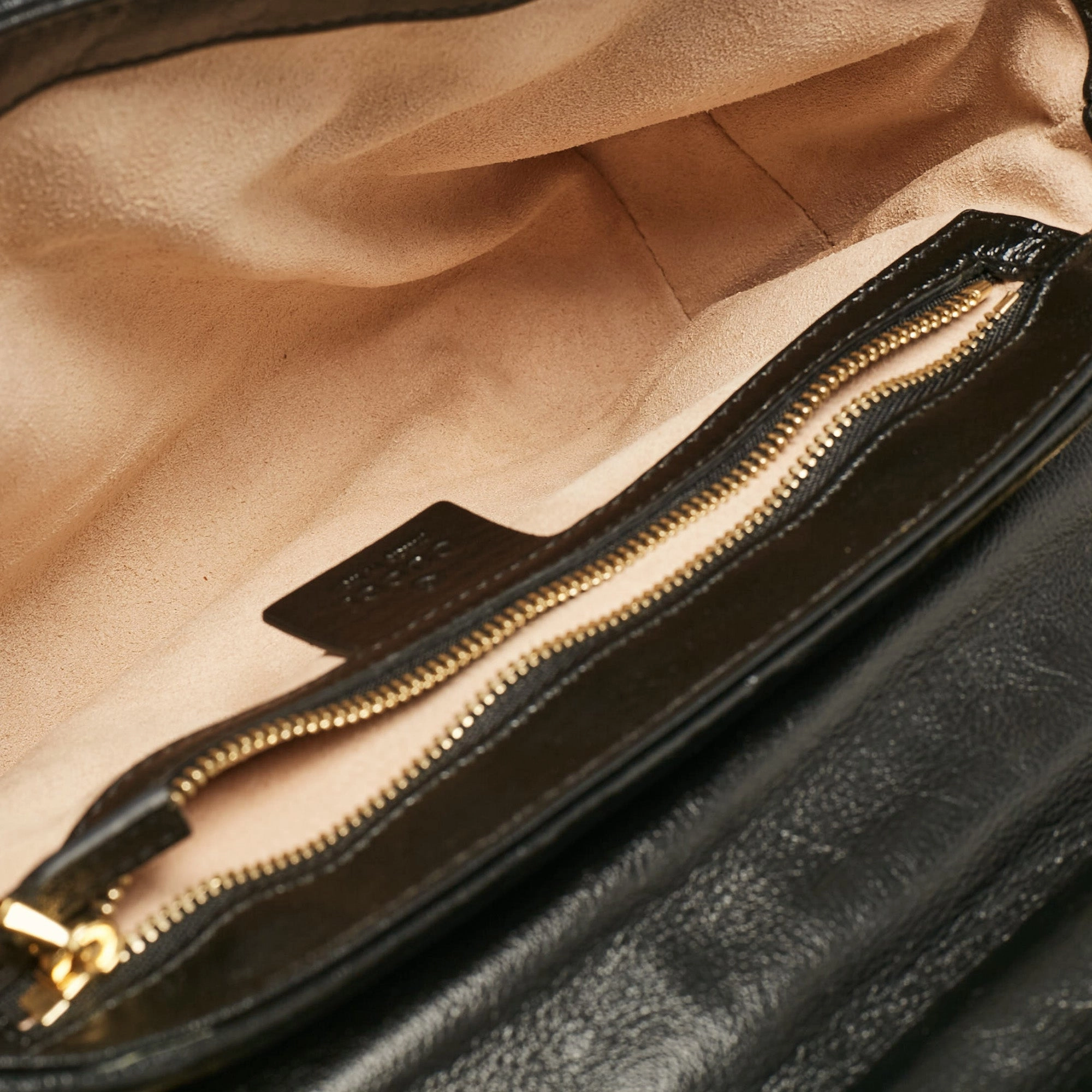 Gucci Beige/black Diagonal Quilted Gg Canvas And Leather Small Gg Marmont Shoulder Bag