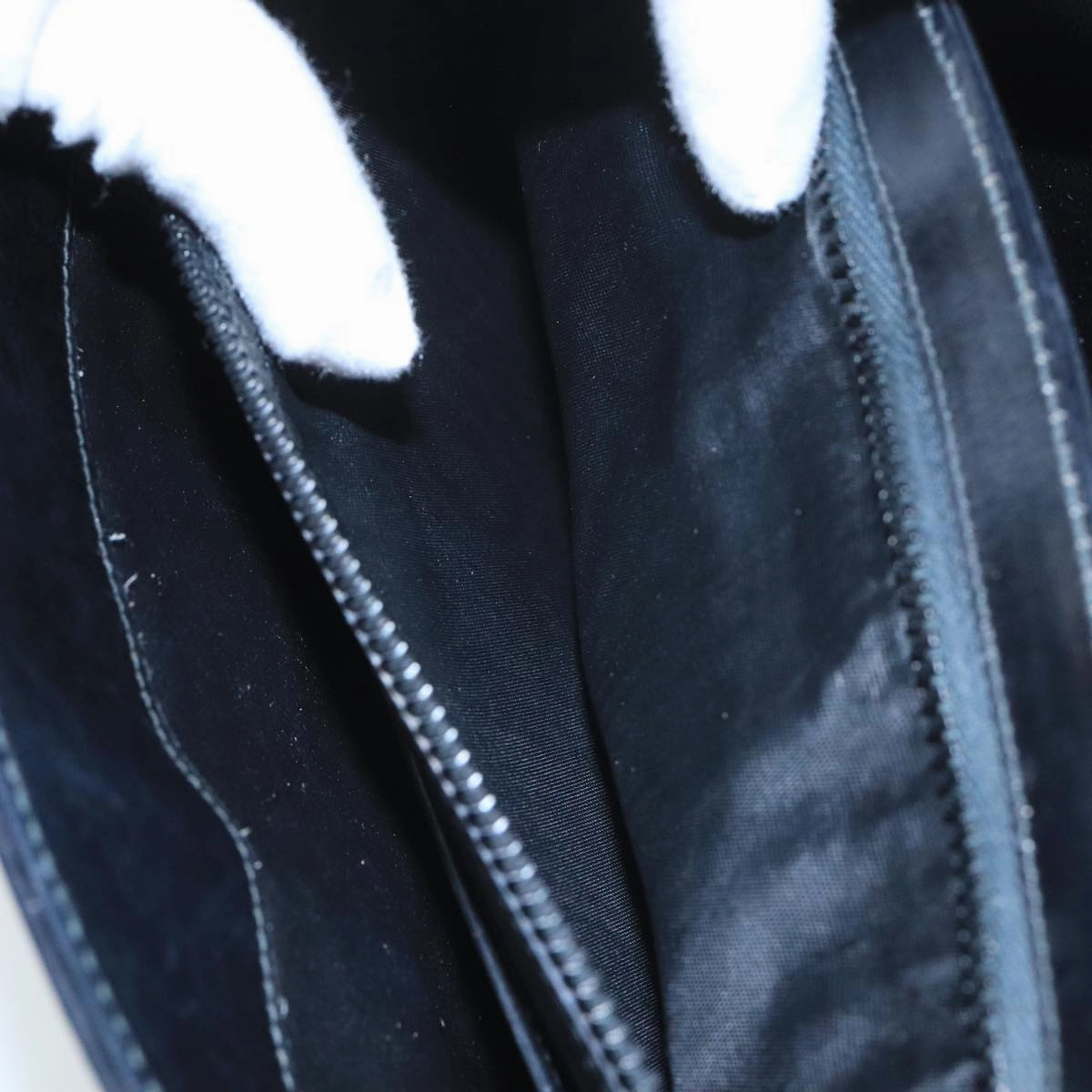Gucci Black Leather Shoulder Bag ()