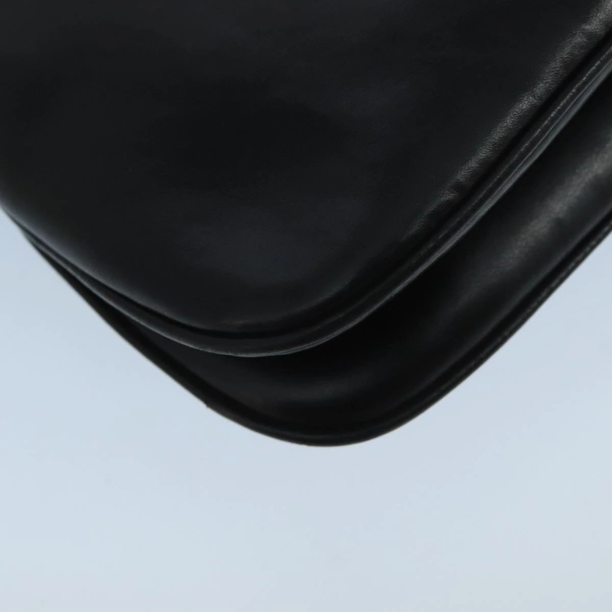 Gucci Black Leather Shoulder Bag ()